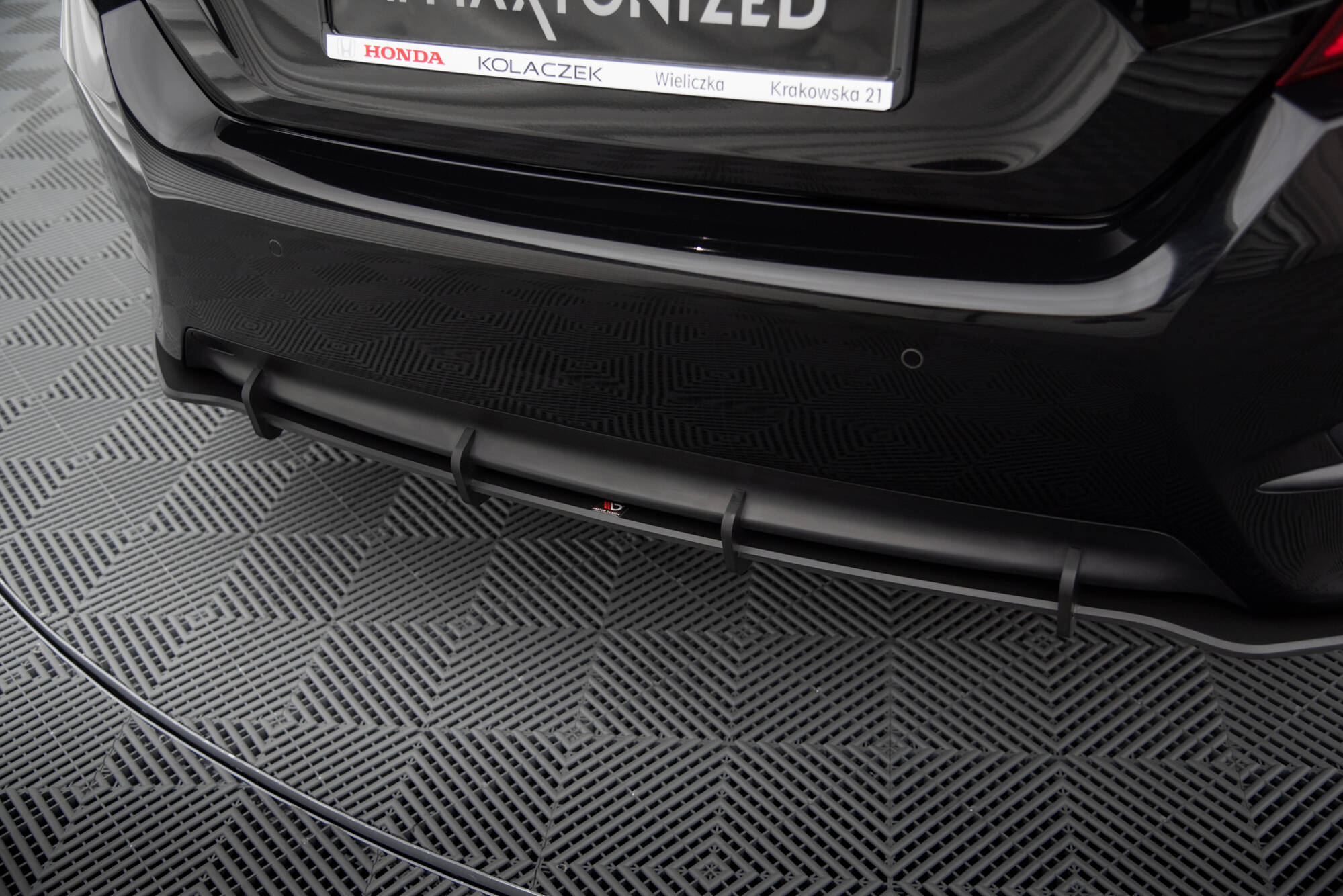 Street Pro Rear Diffuser Honda Civic Mk10 - Image 2