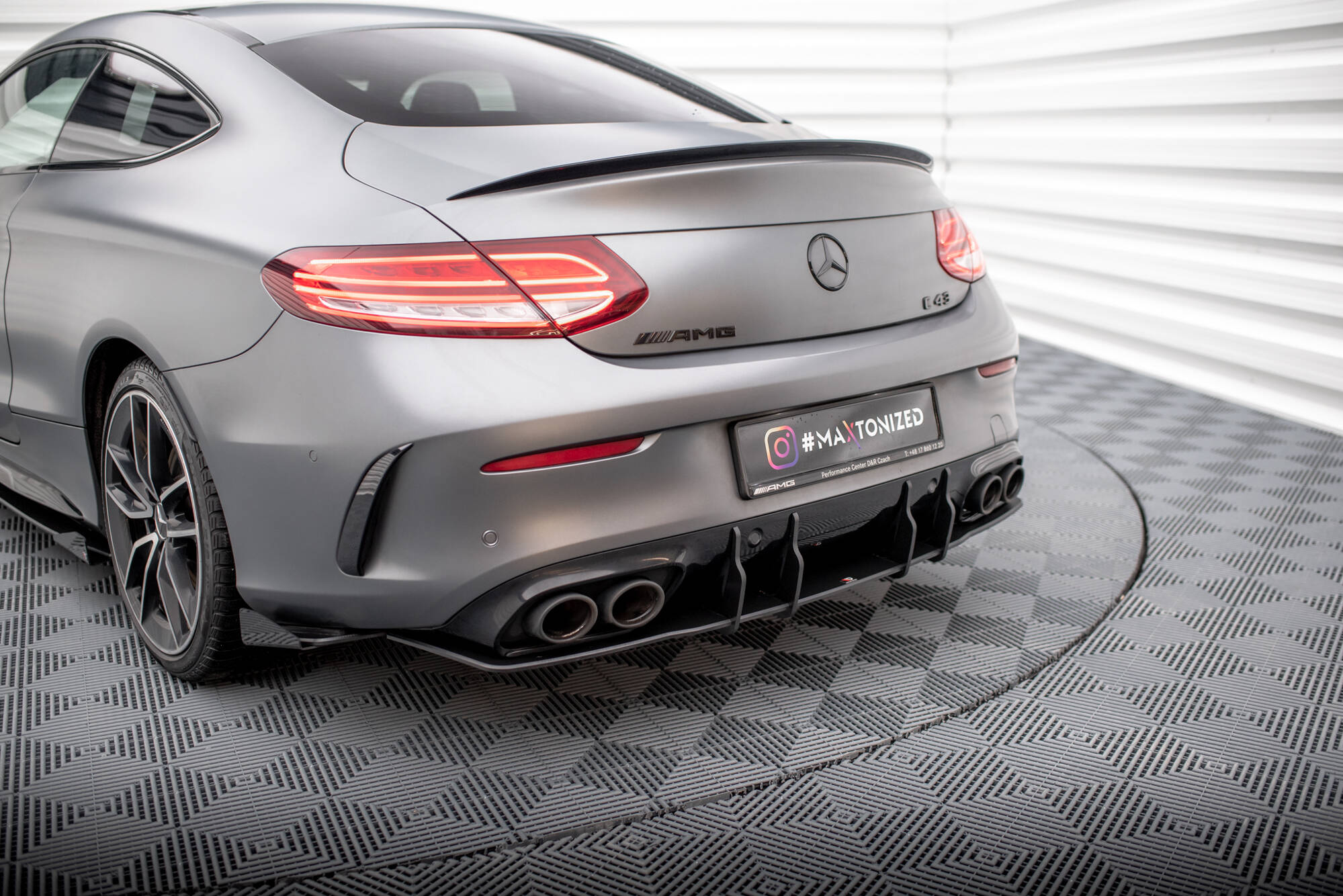 Street Pro Rear Diffuser Mercedes-AMG C43 Coupe / Cabrio C205 Facelift / A205 Facelift - Image 2