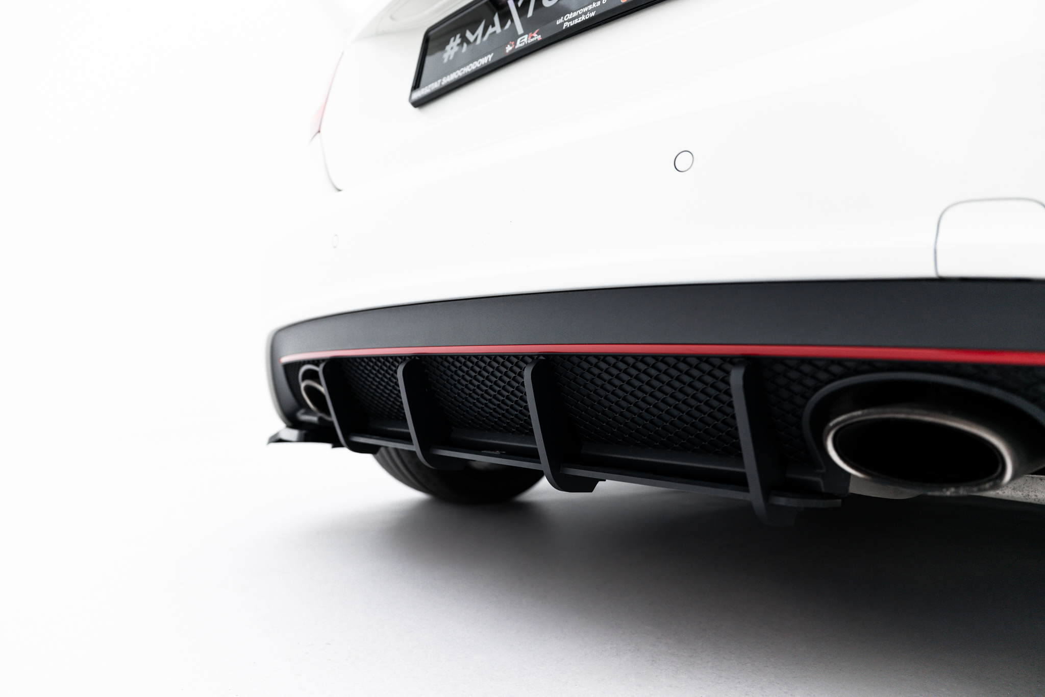 Street Pro Rear Diffuser Mercedes-Benz A AMG-Line W176 - Image 4