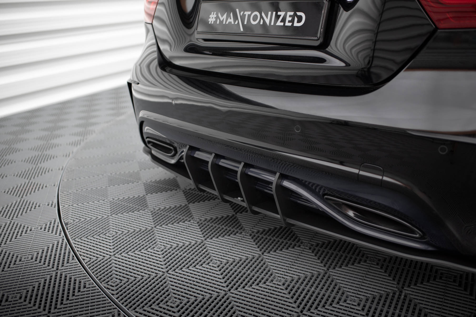 Street Pro Rear Diffuser Mercedes-Benz A AMG-Line W176 Facelift - Image 3
