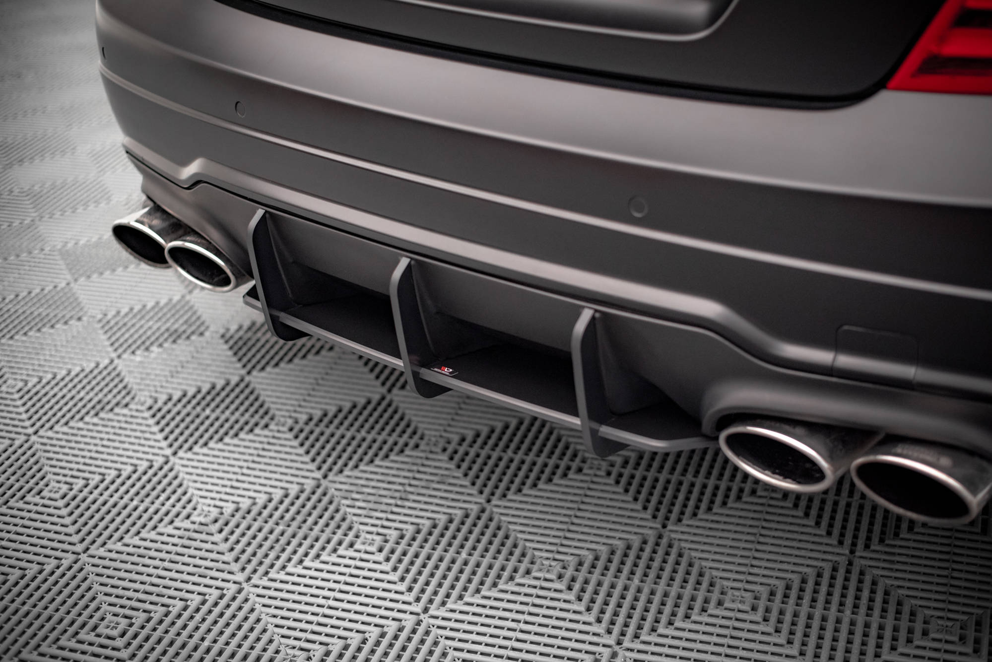 Street Pro Rear Diffuser Mercedes-Benz C Coupe AMG-Line C204 - Image 3