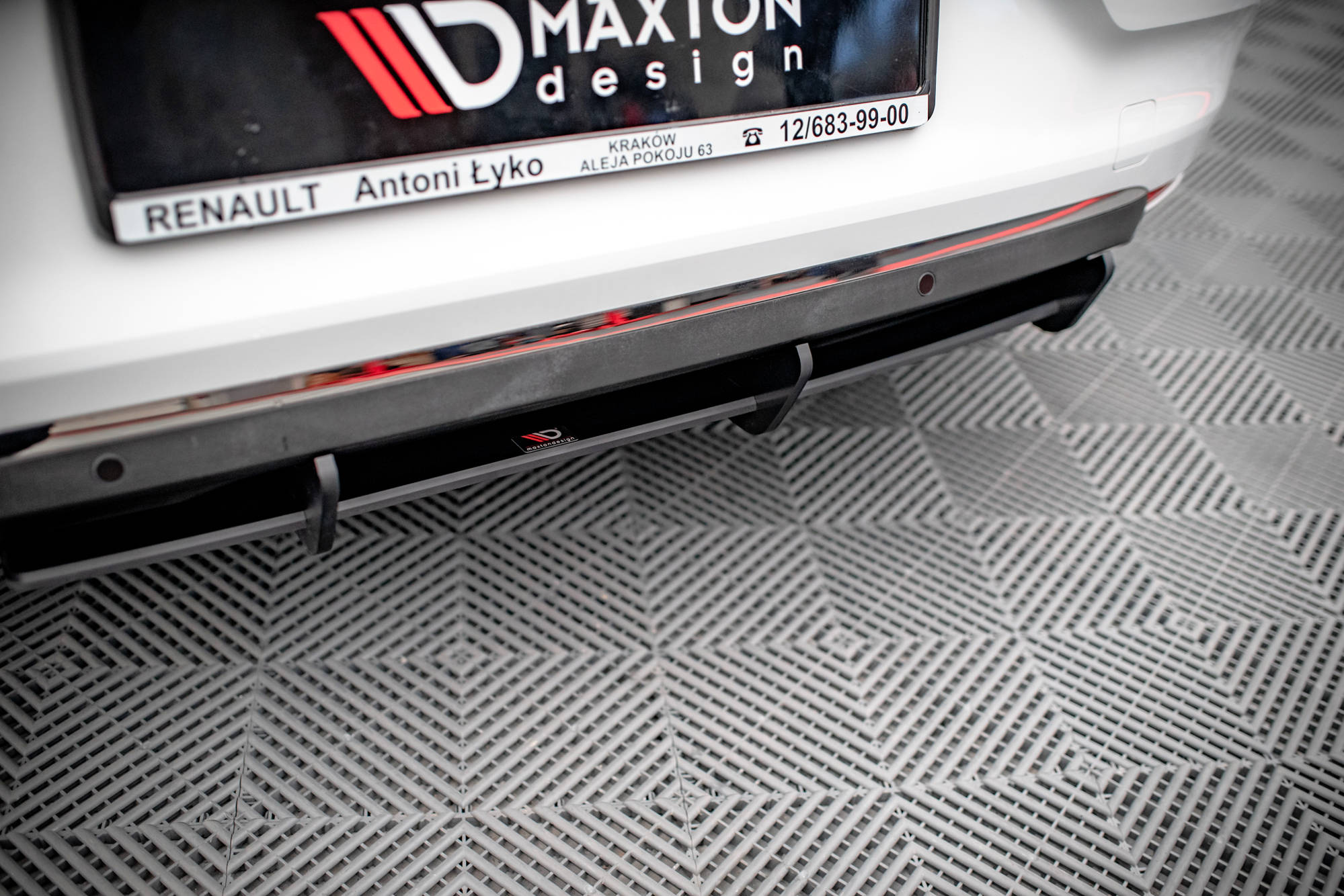 Street Pro Rear Diffuser Renault Clio Mk5 - Image 3
