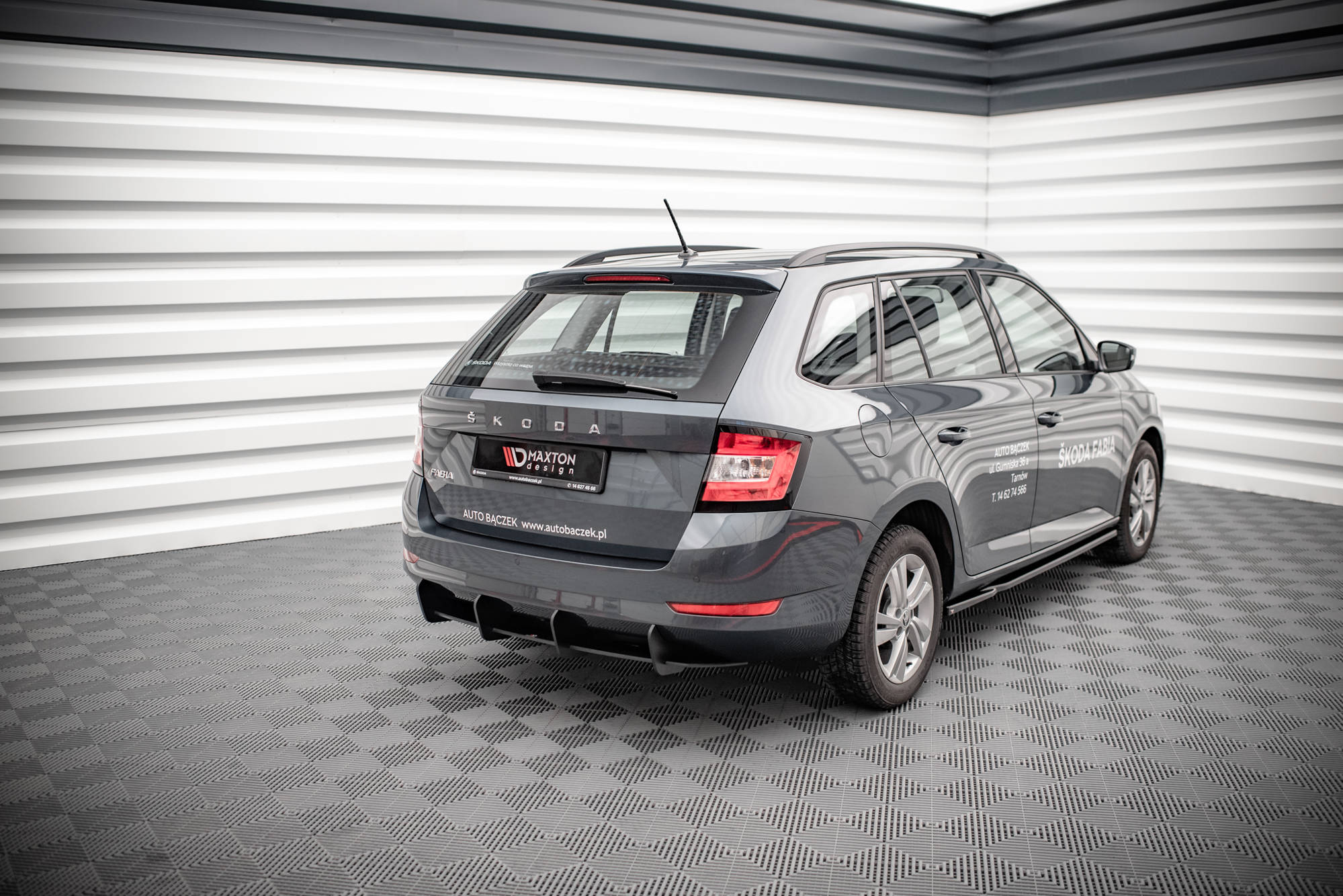 Street Pro Rear Diffuser Skoda Fabia Combi Mk3 Facelift - Image 2