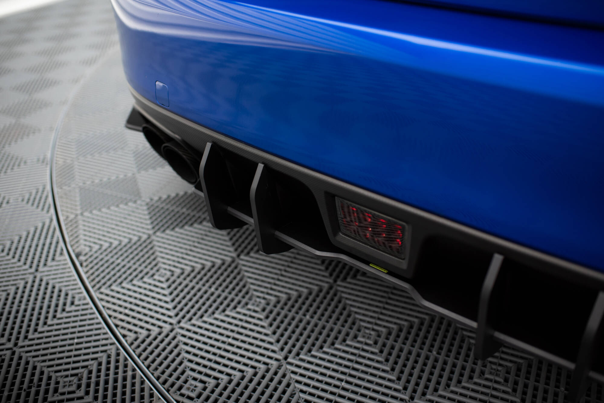 Street Pro Rear Diffuser Subaru WRX STI Mk1 - Image 2