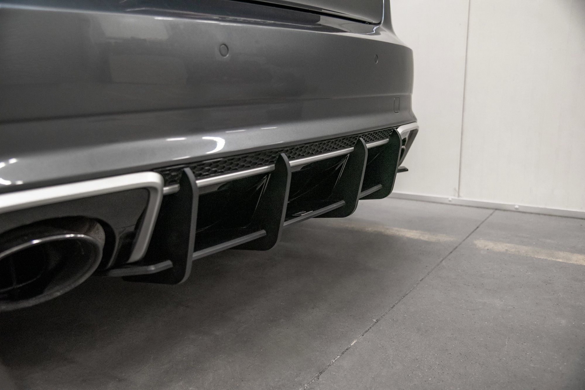 Street Pro Rear Diffuser V.1 Audi RS3 8V Sportback - Image 2