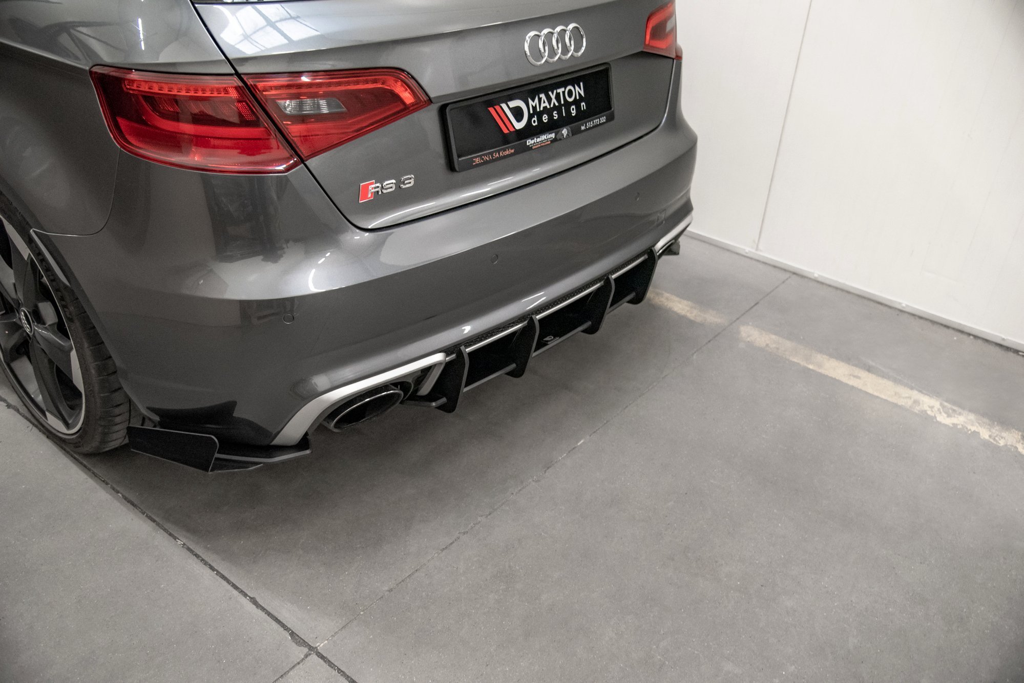 Street Pro Rear Diffuser V.1 Audi RS3 8V Sportback - Image 3