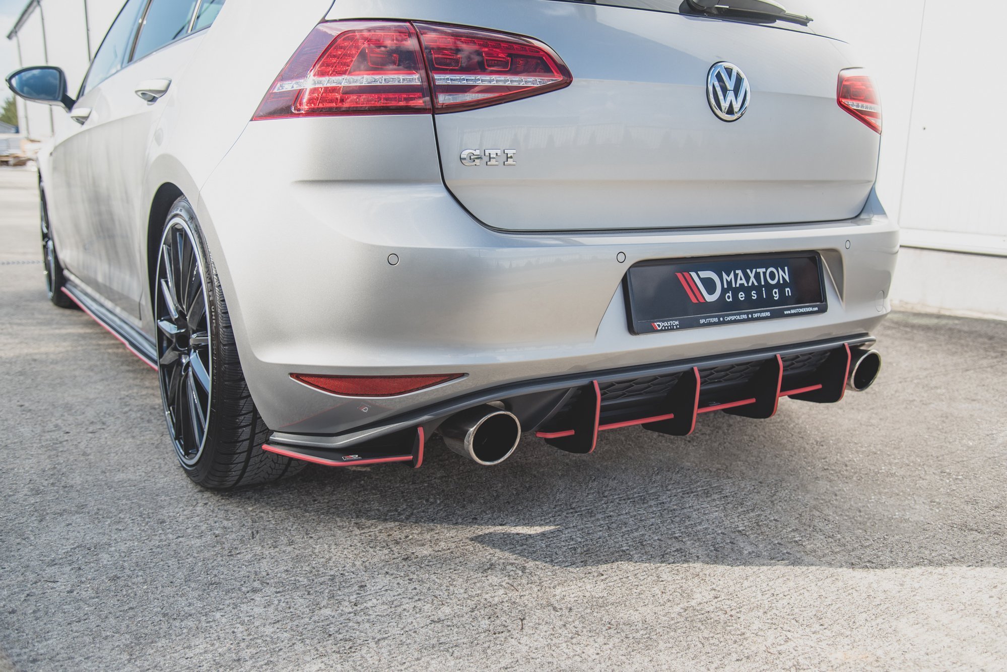 Street Pro Rear Diffuser V.1 VW Golf 7 GTI - Image 8