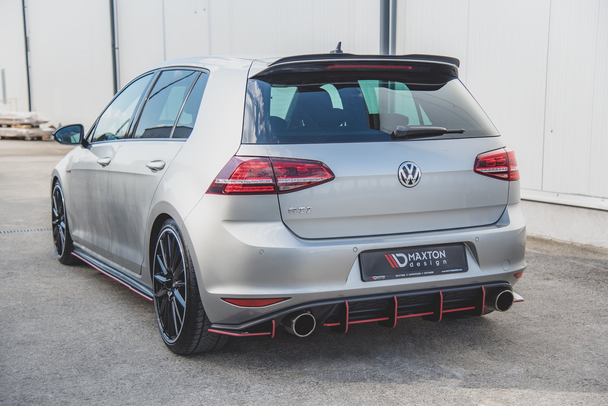 Street Pro Rear Diffuser V.1 VW Golf 7 GTI - Image 7