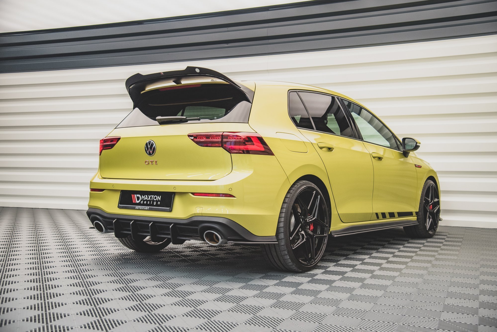 Street Pro Rear Diffuser V.1 Volkswagen Golf GTI Clubsport Mk8 - Image 2