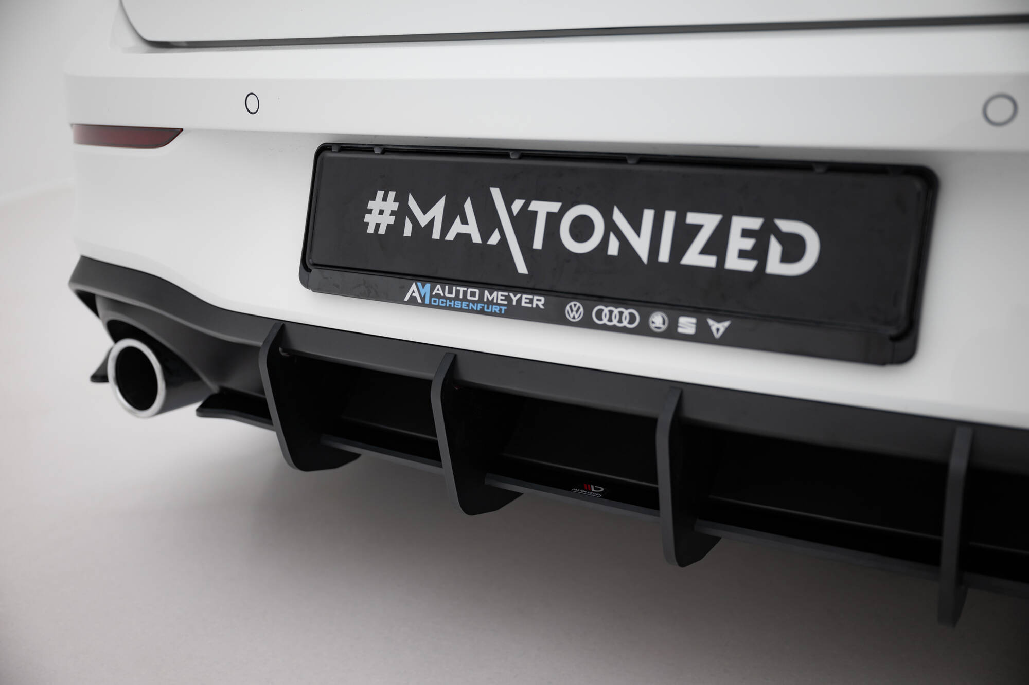 Street Pro Rear Diffuser V.1 Volkswagen Golf GTI Mk8 - Image 3