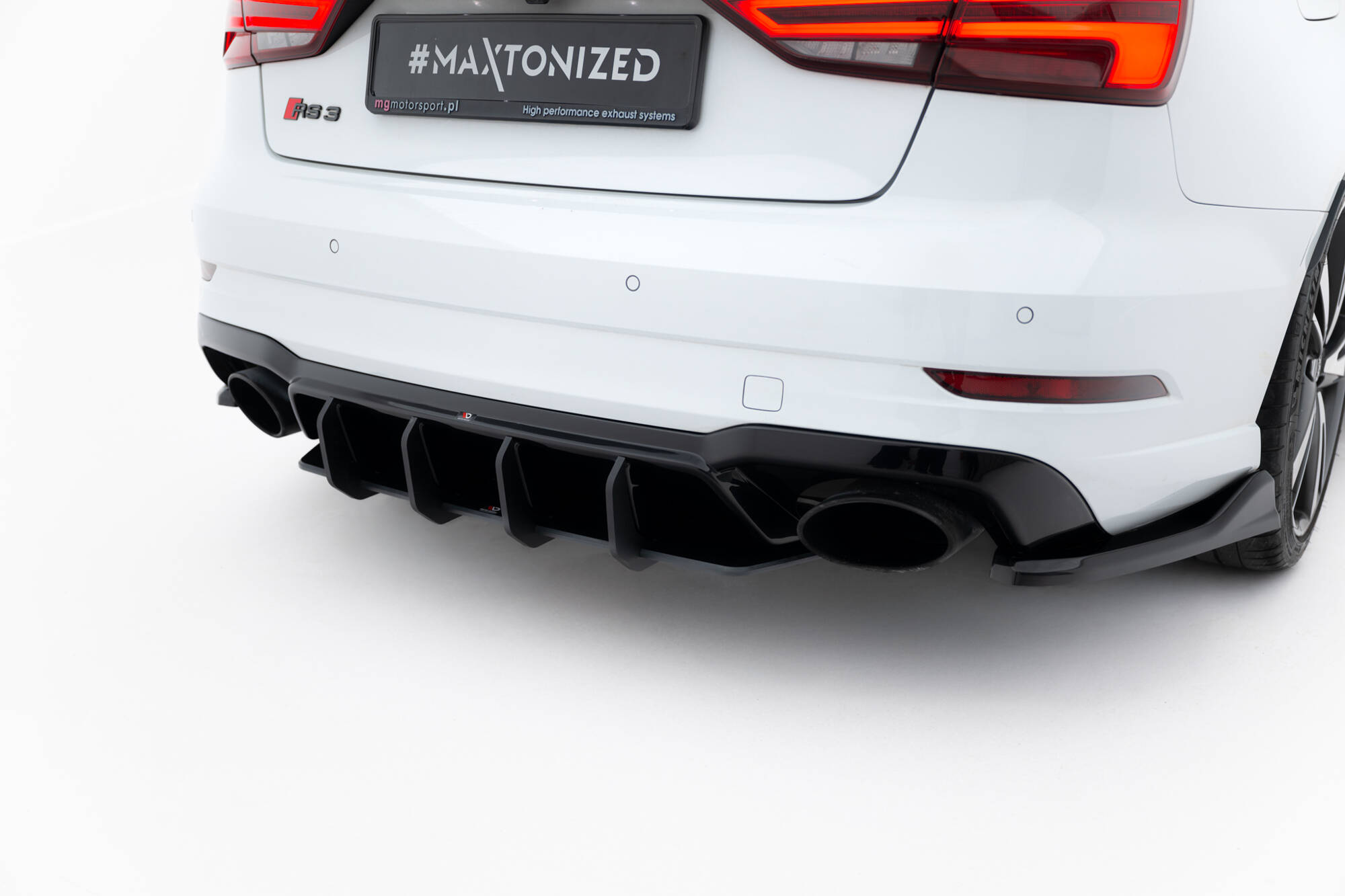 Street Pro Rear Diffuser V.2 Audi RS3 Sedan 8V Facelift - Image 2