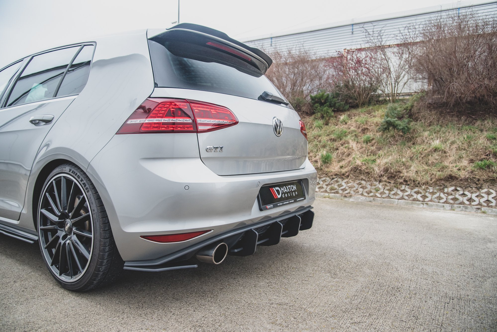 Street Pro Rear Diffuser V.2 VW Golf 7 GTI - Image 2