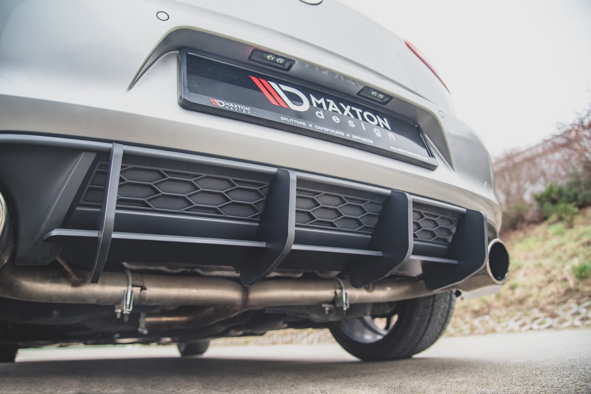 Street Pro Rear Diffuser V.2 VW Golf 7 GTI - Image 4