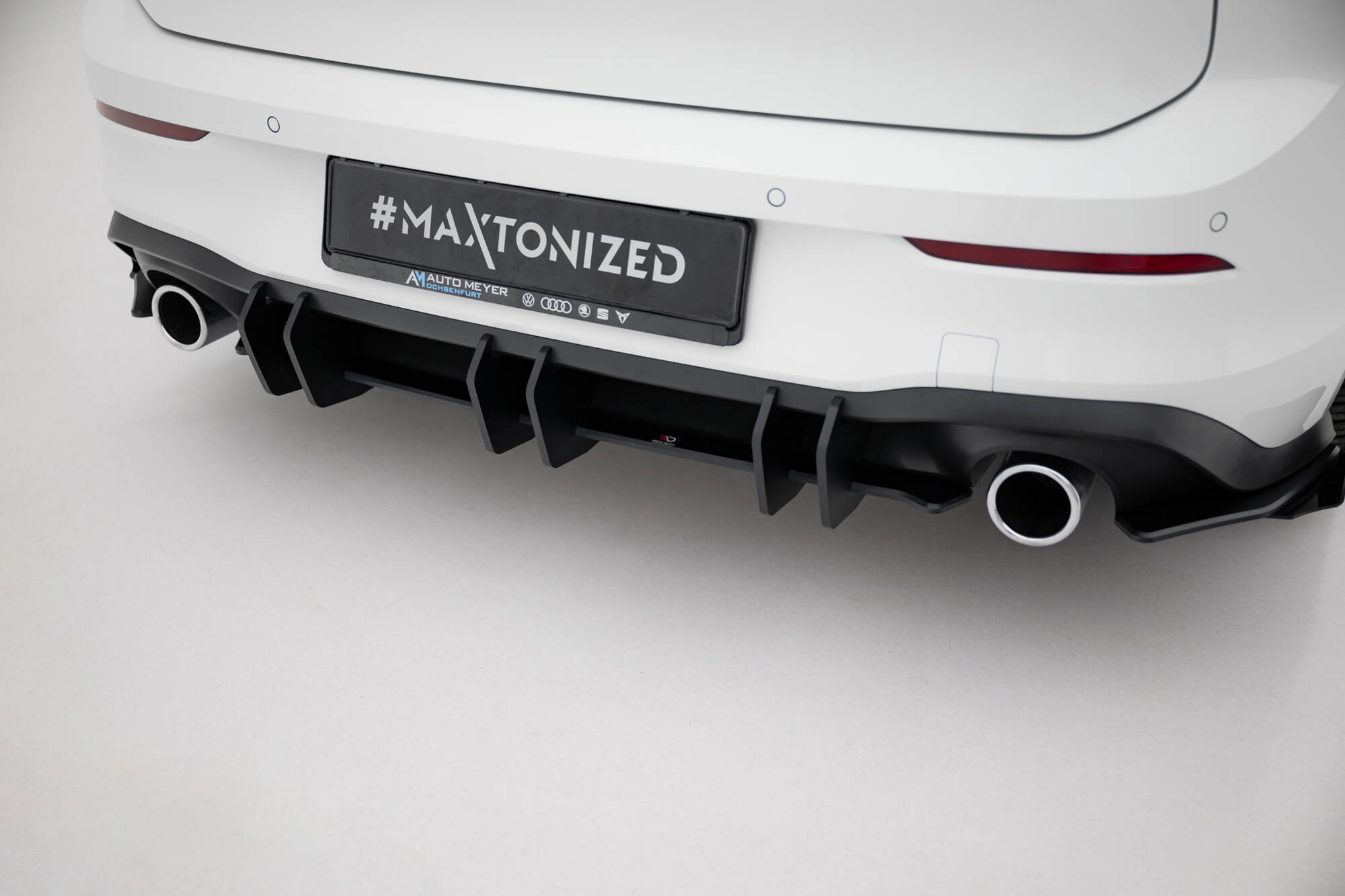 Street Pro Rear Diffuser V.2 Volkswagen Golf GTI Mk8 - Image 4
