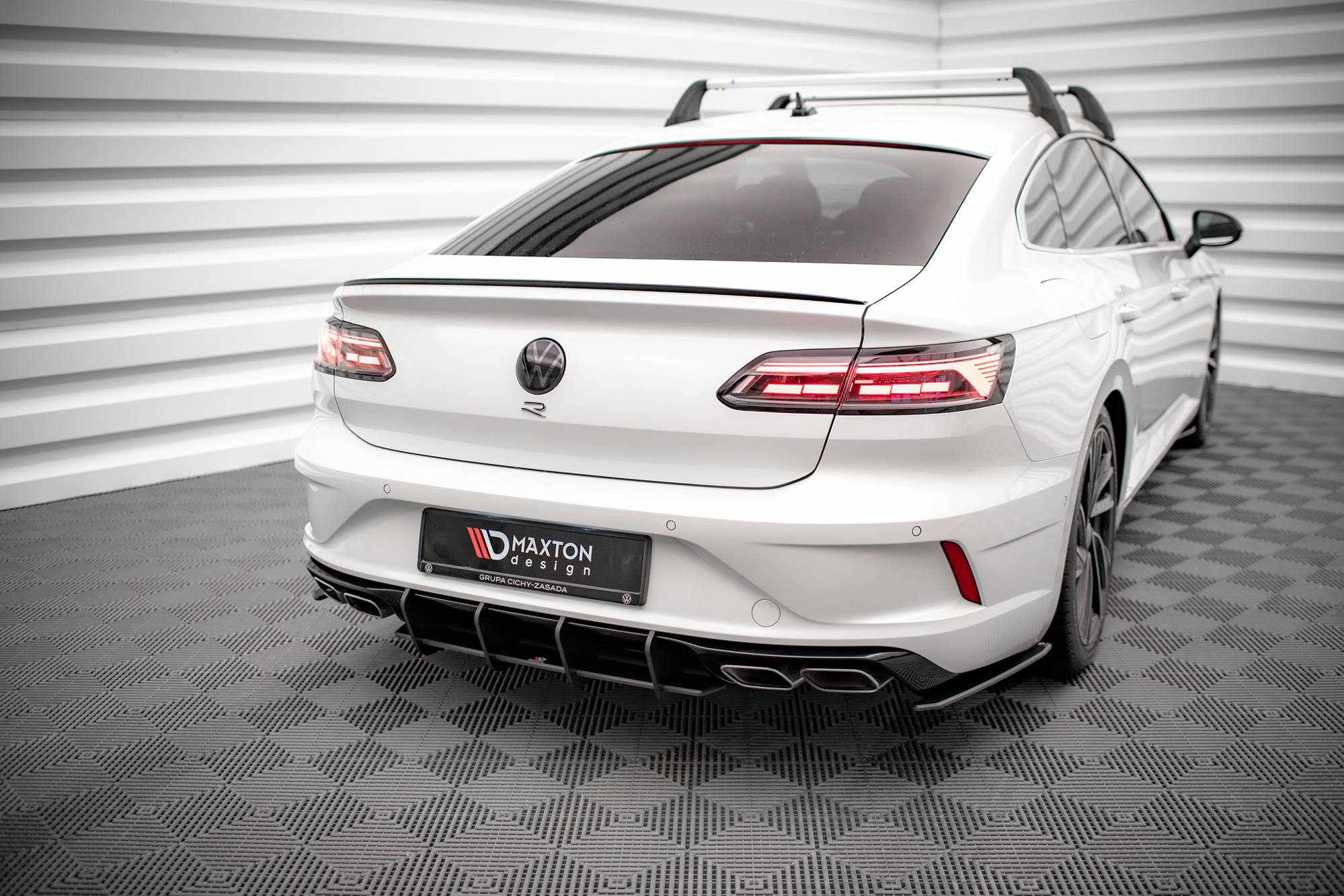 Street Pro Rear Diffuser Volkswagen Arteon R - Image 3