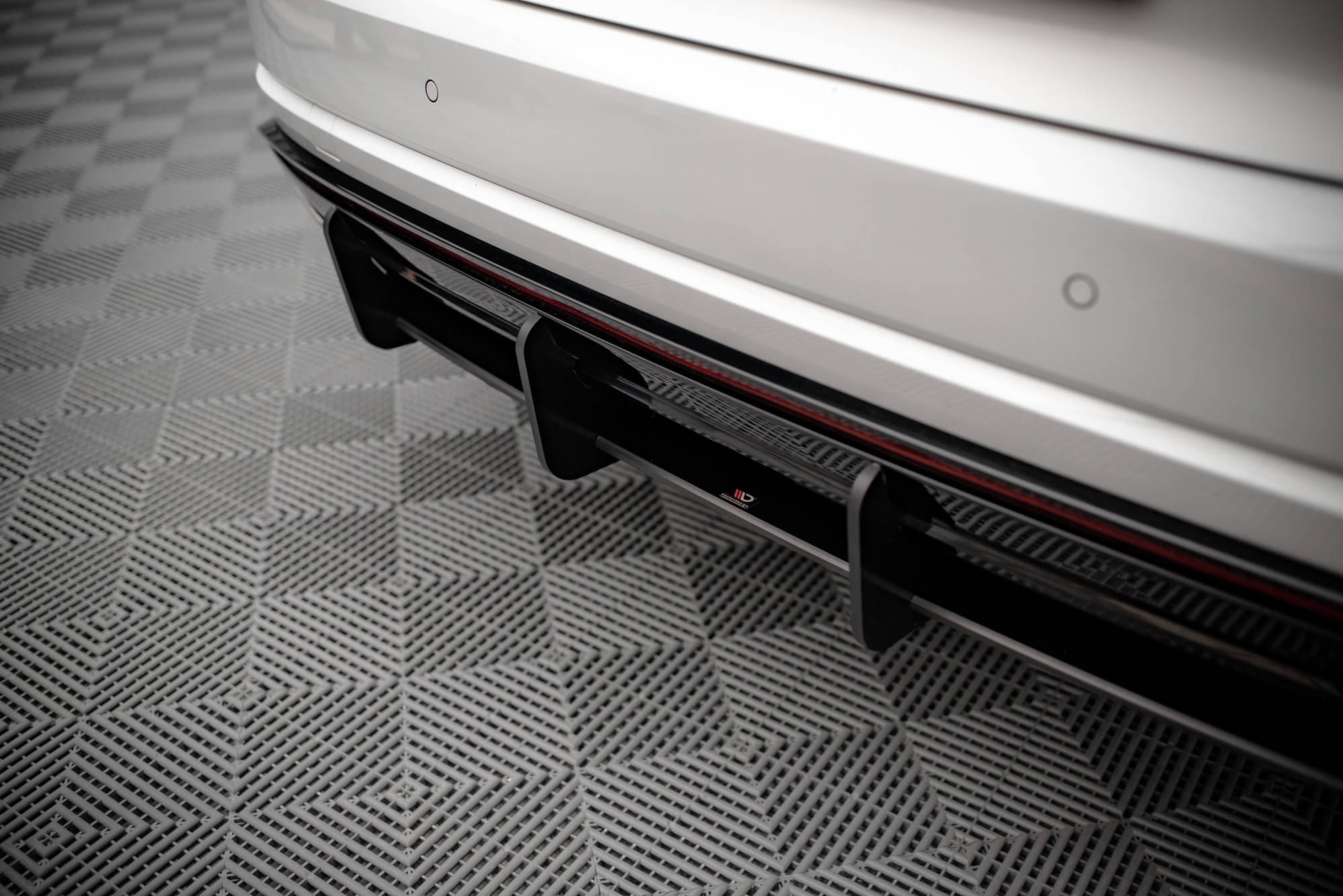Street Pro Rear Diffuser Volkswagen Touareg R-Line Mk3 - Image 3