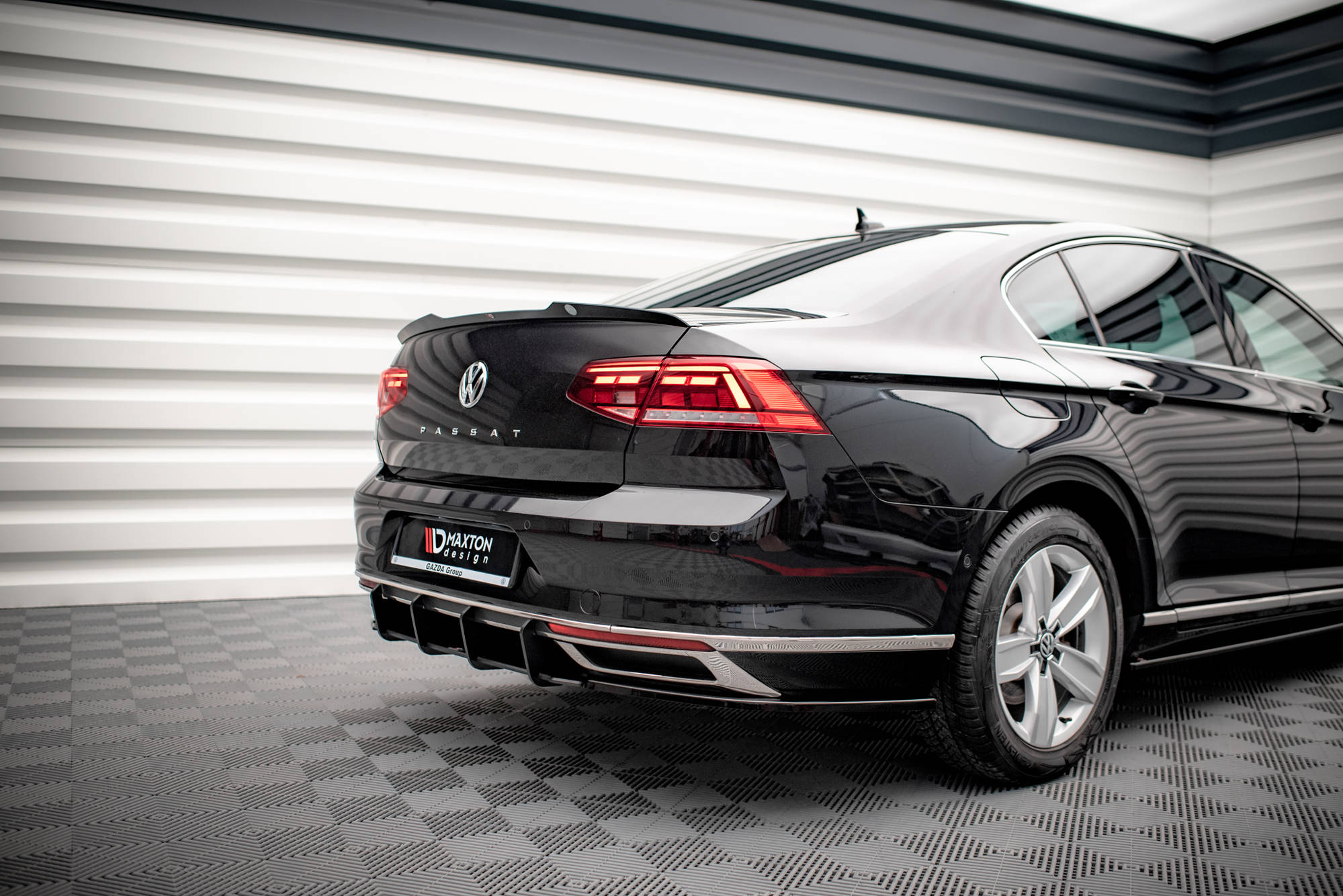 Street Pro Rear Diffuser Volkwagen Passat B8 Facelift - Image 3