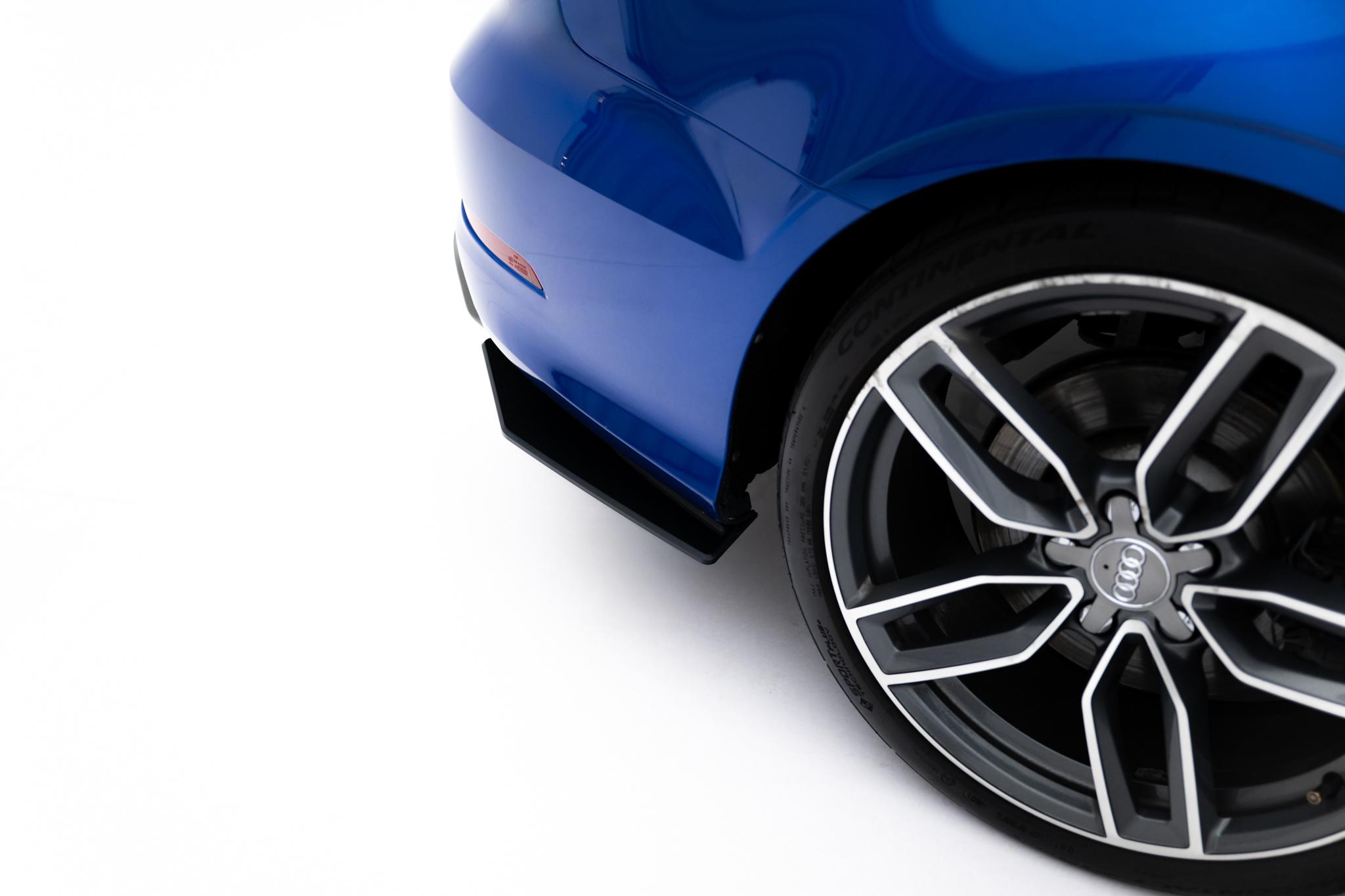 Street Pro Rear Side Splitters Audi S3 Sedan 8V - Image 2