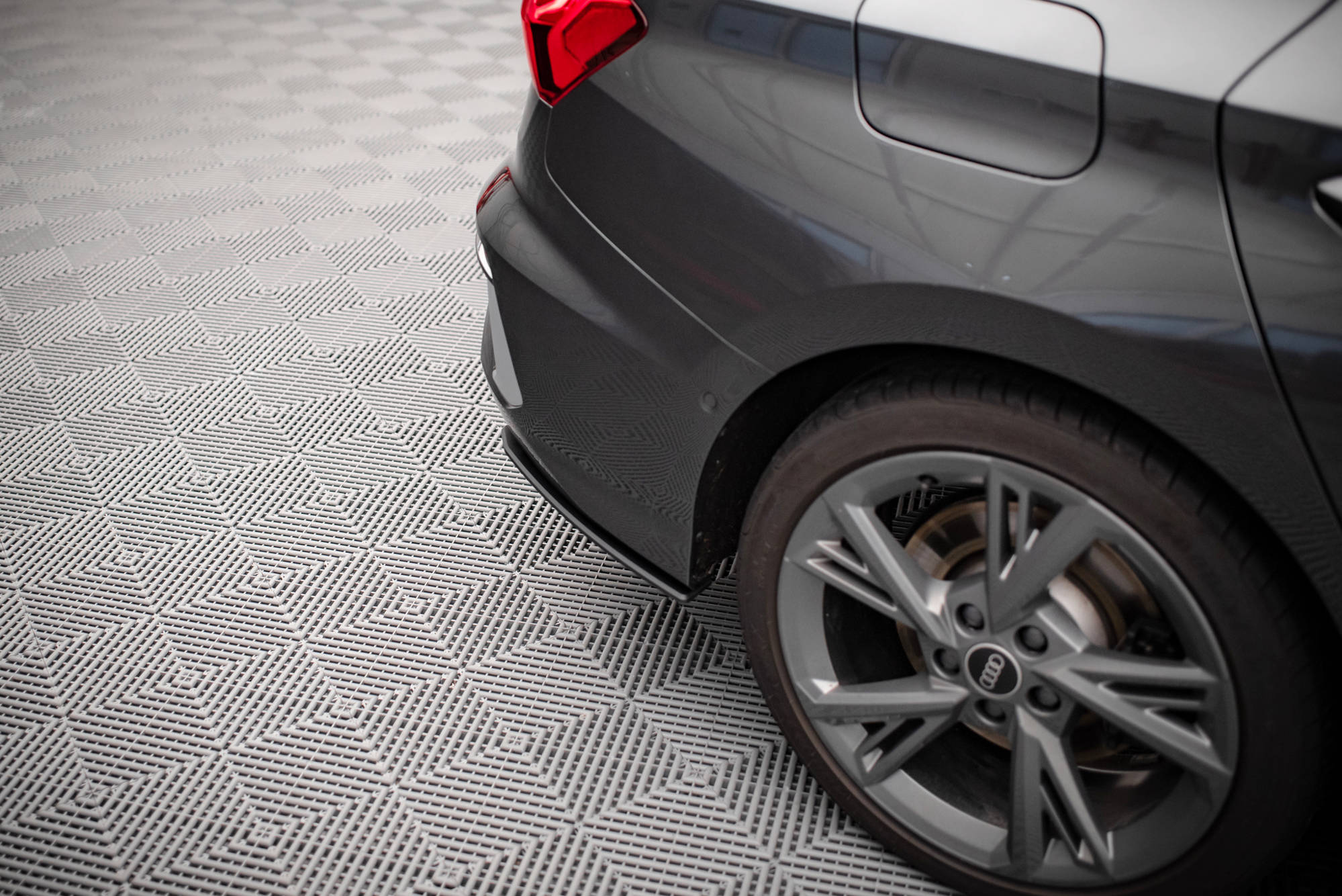 Street Pro Rear Side Splitters Audi S3 Sedan 8Y - Image 2