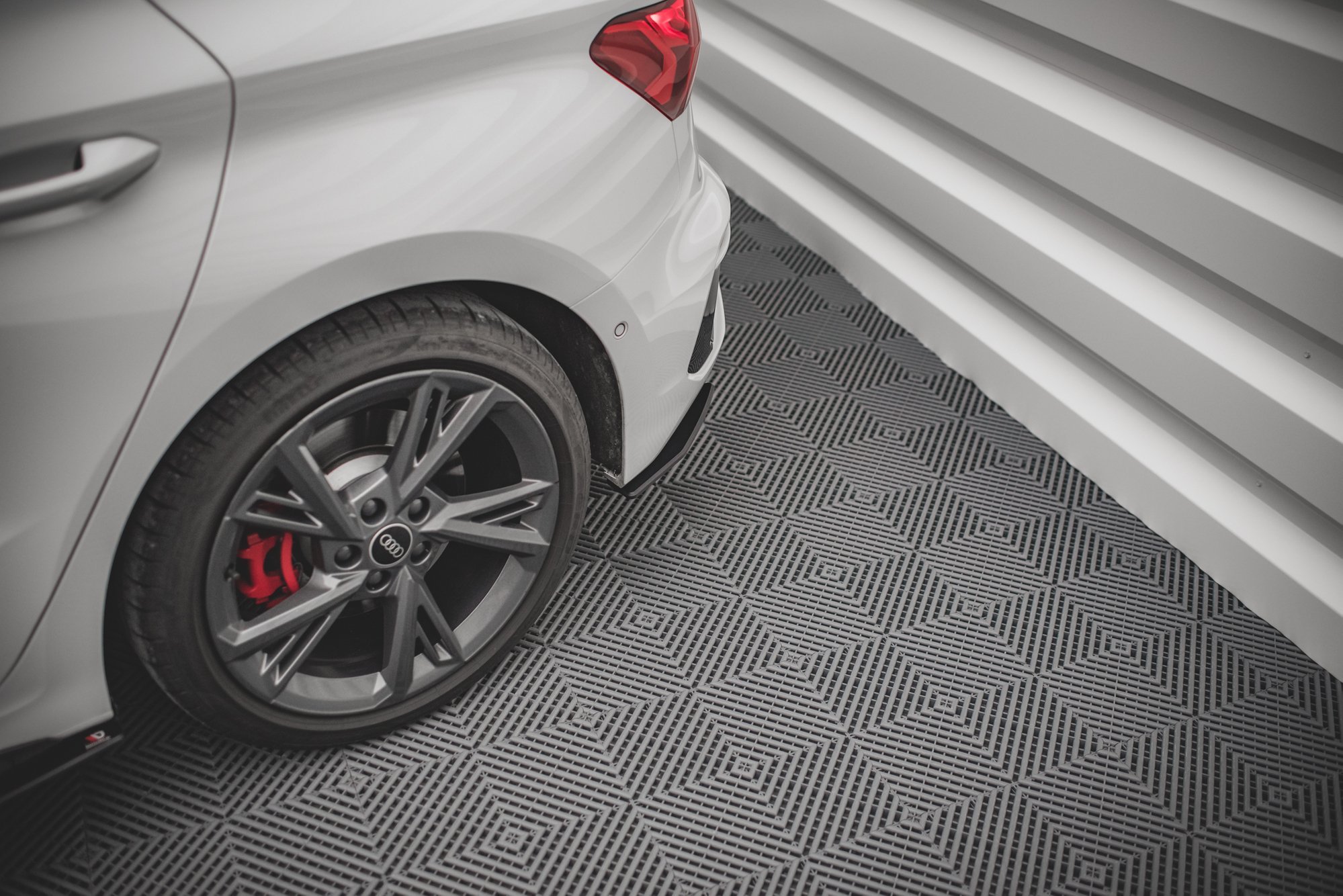 Street Pro Rear Side Splitters Audi S3 Sportback 8Y - Image 3