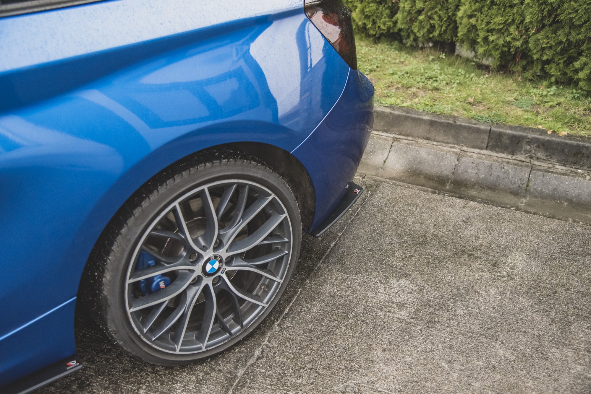 Street Pro Rear Side Splitters BMW M135i F20 - Image 4