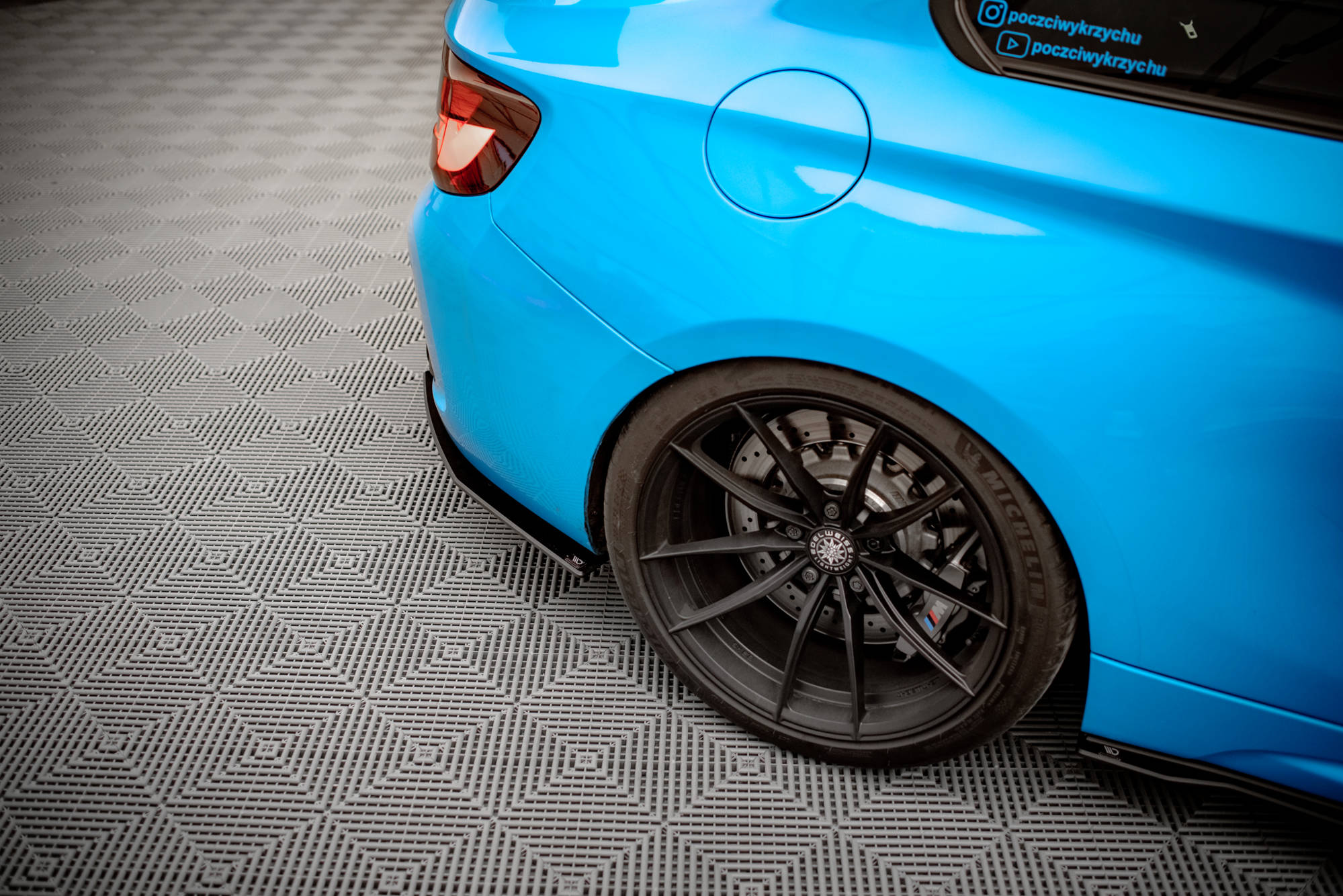 Street Pro Rear Side Splitters BMW M2 F87 - Image 2