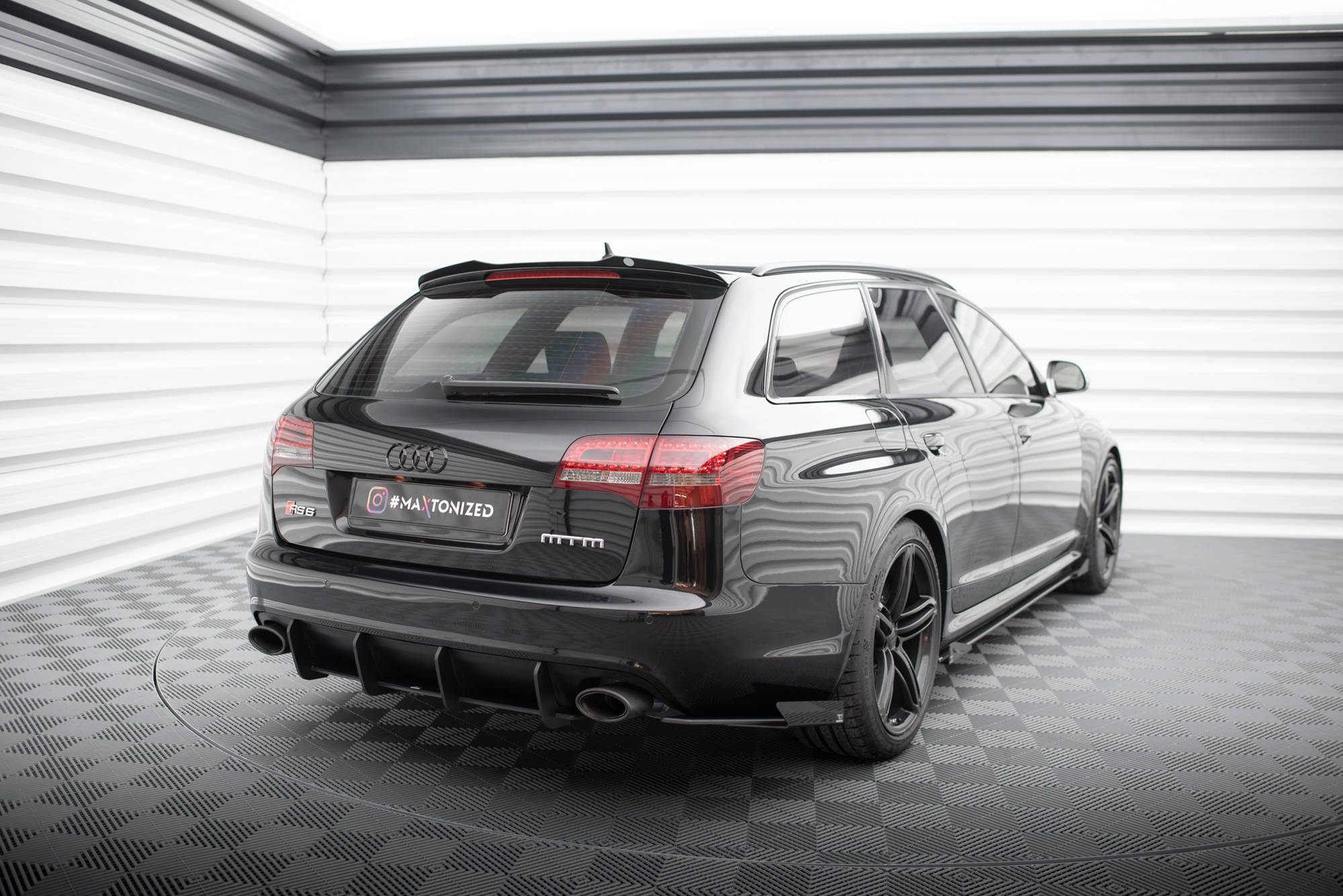 Street Pro Rear Side Splitters + Flaps Audi RS6 Avant C6 - Image 2