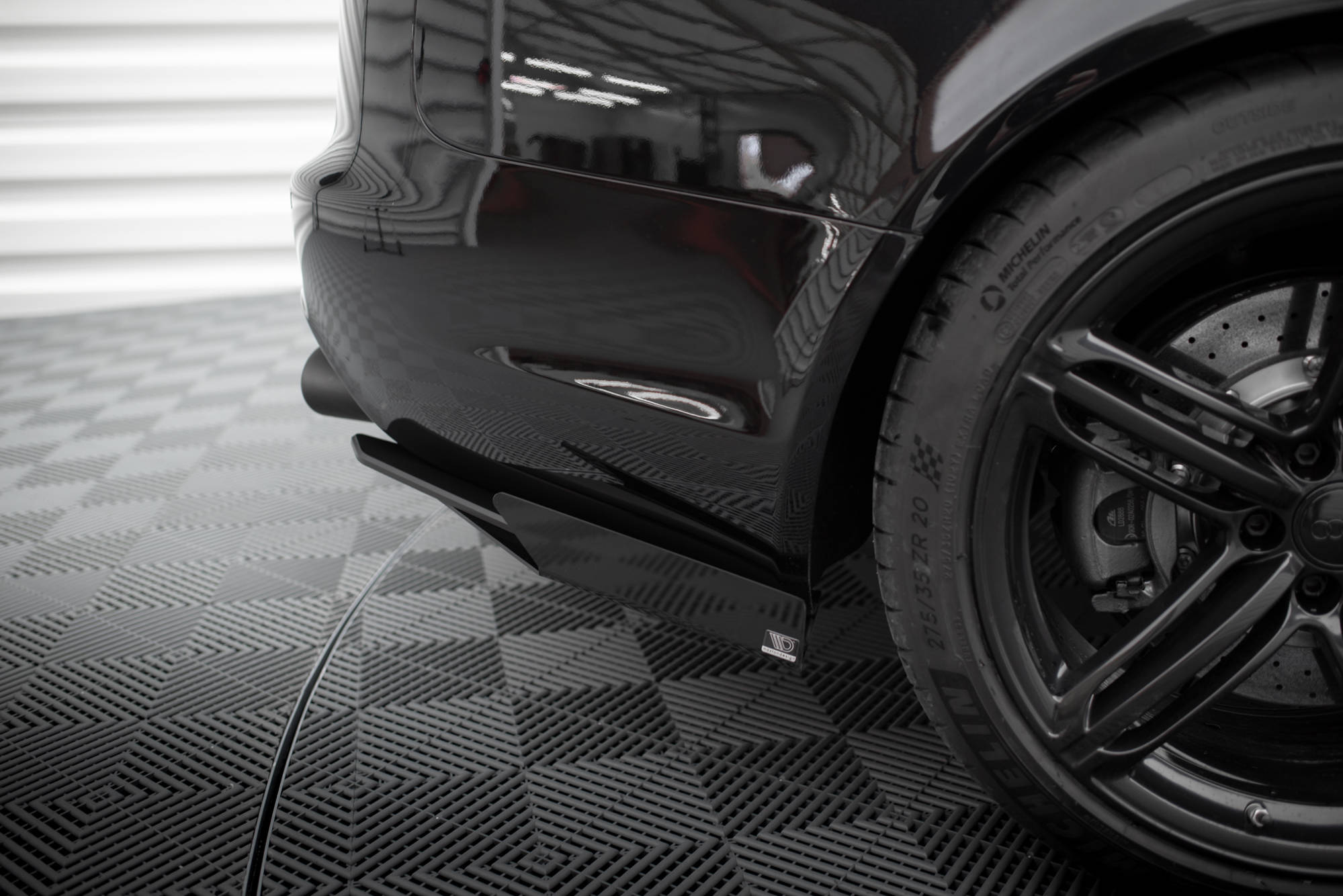 Street Pro Rear Side Splitters + Flaps Audi RS6 Avant C6 - Image 3