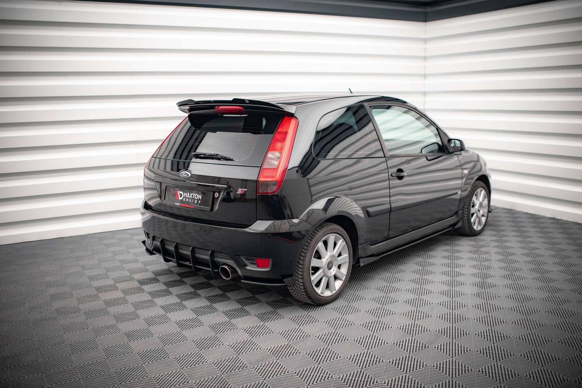 Street Pro Rear Side Splitters + Flaps Ford Fiesta ST Mk6 - Image 2