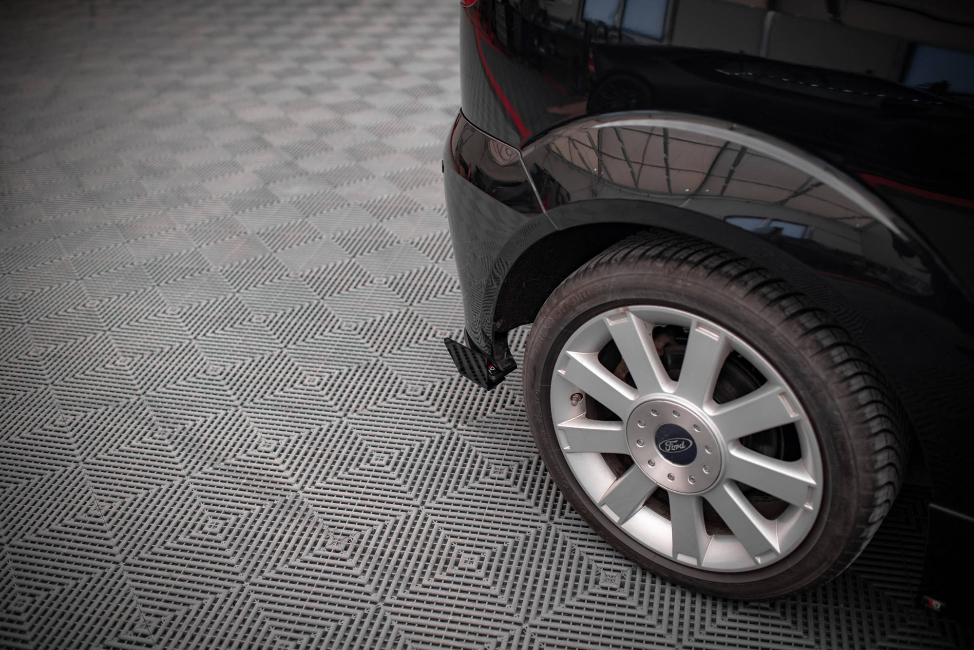 Street Pro Rear Side Splitters + Flaps Ford Fiesta ST Mk6 - Image 3