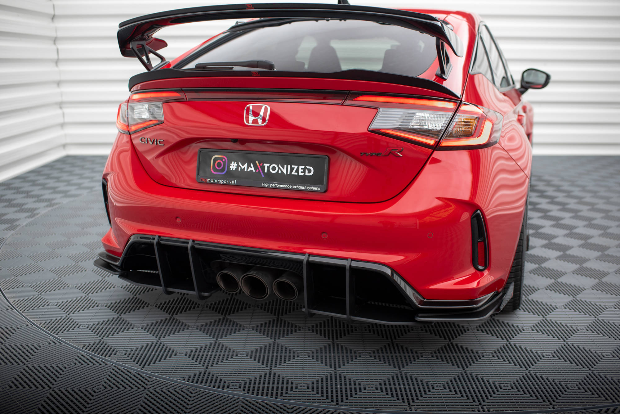 Street Pro Rear Side Splitters + Flaps Honda Civic Type-R Mk 11 - Image 5