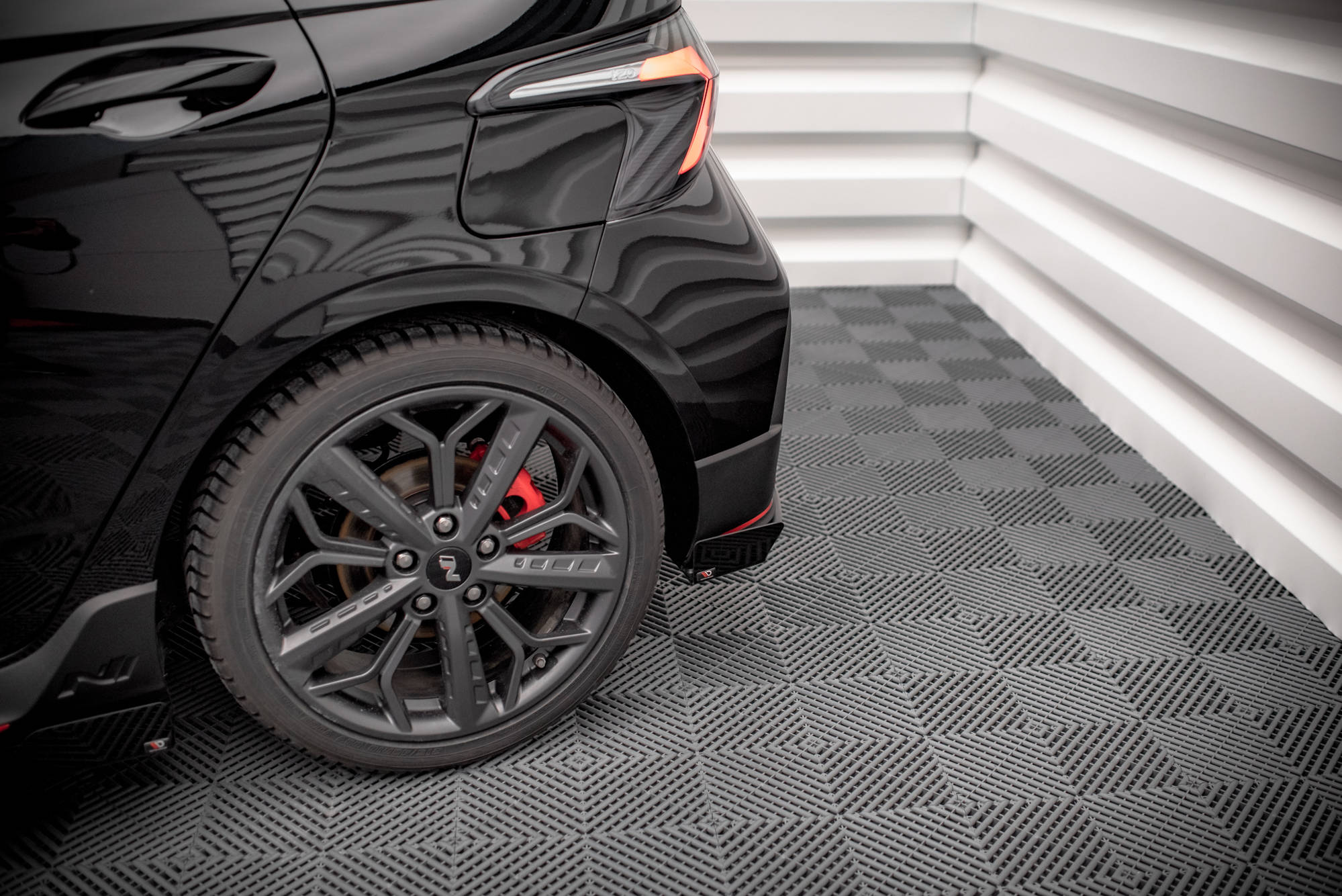 Street Pro Rear Side Splitters + Flaps Hyundai I20 N Mk3 - Image 2