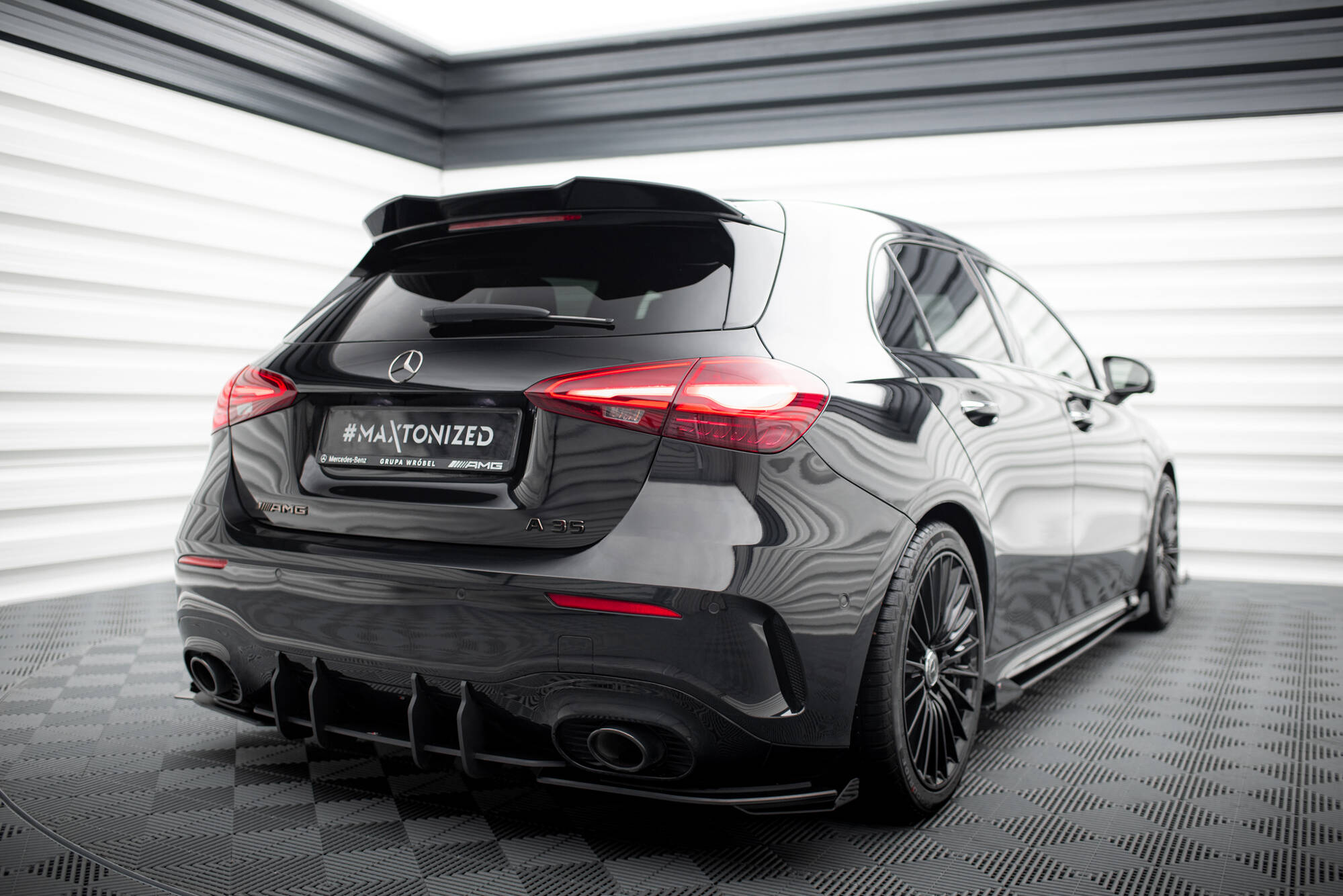 Street Pro Rear Side Splitters + Flaps Mercedes-AMG A35 Hatchback W177 - Image 3