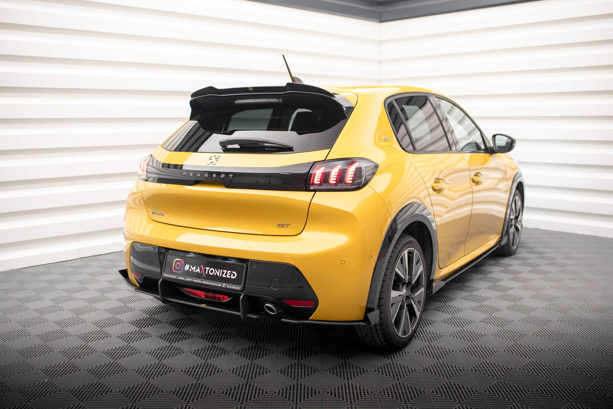 Street Pro Rear Side Splitters + Flaps Peugeot 208 GT Mk2 - Image 3