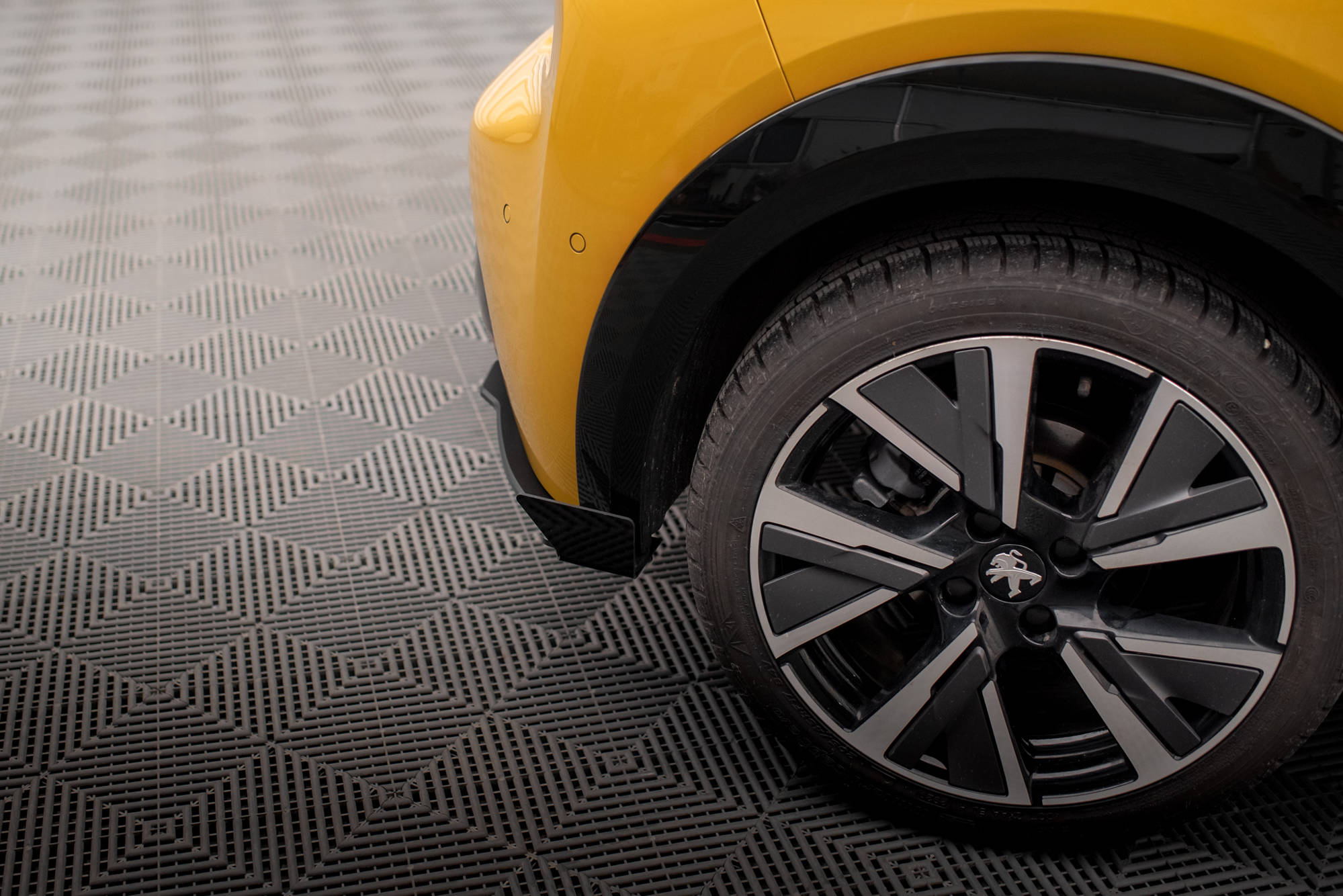 Street Pro Rear Side Splitters + Flaps Peugeot 208 GT Mk2 - Image 4
