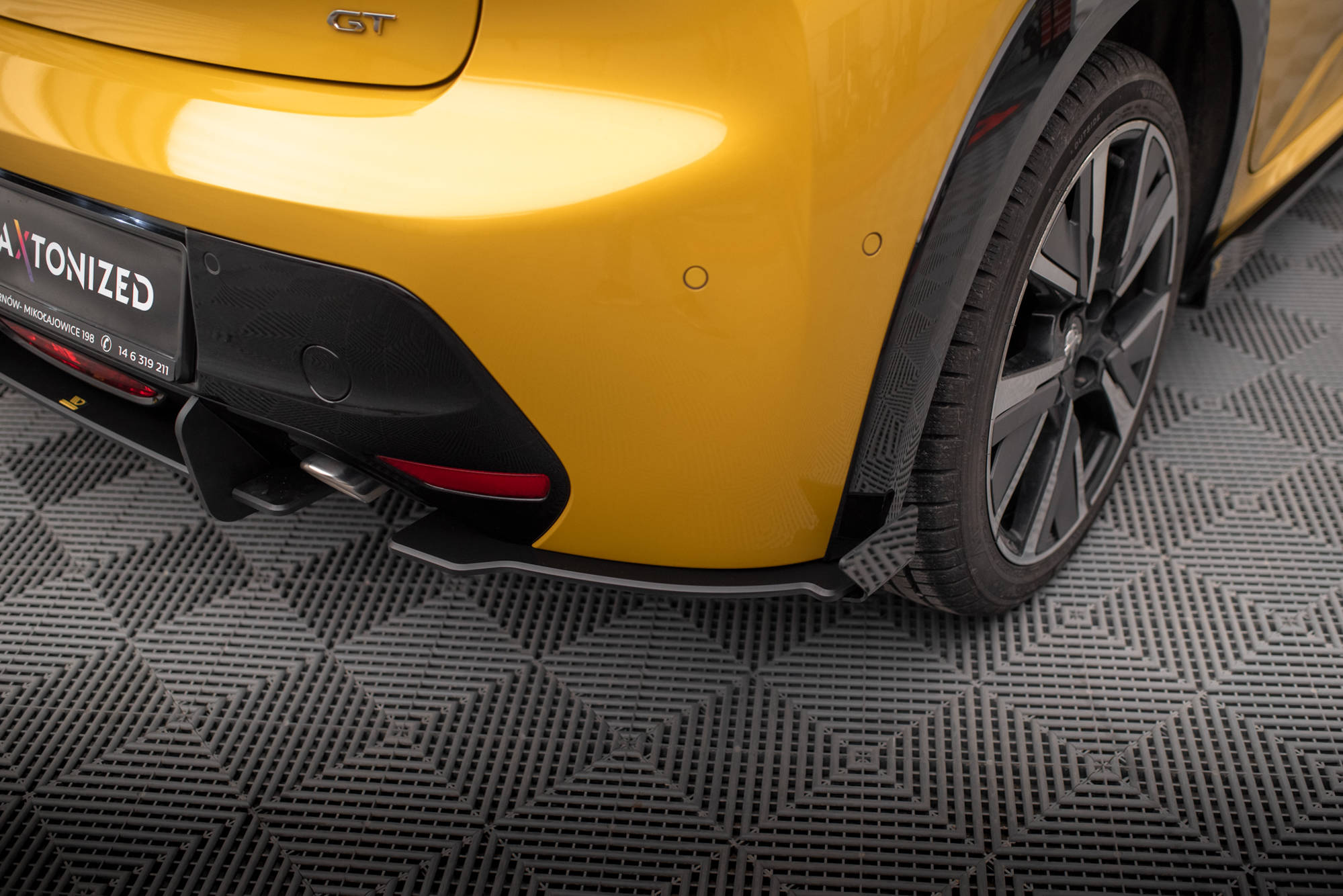 Street Pro Rear Side Splitters + Flaps Peugeot 208 GT Mk2 - Image 5