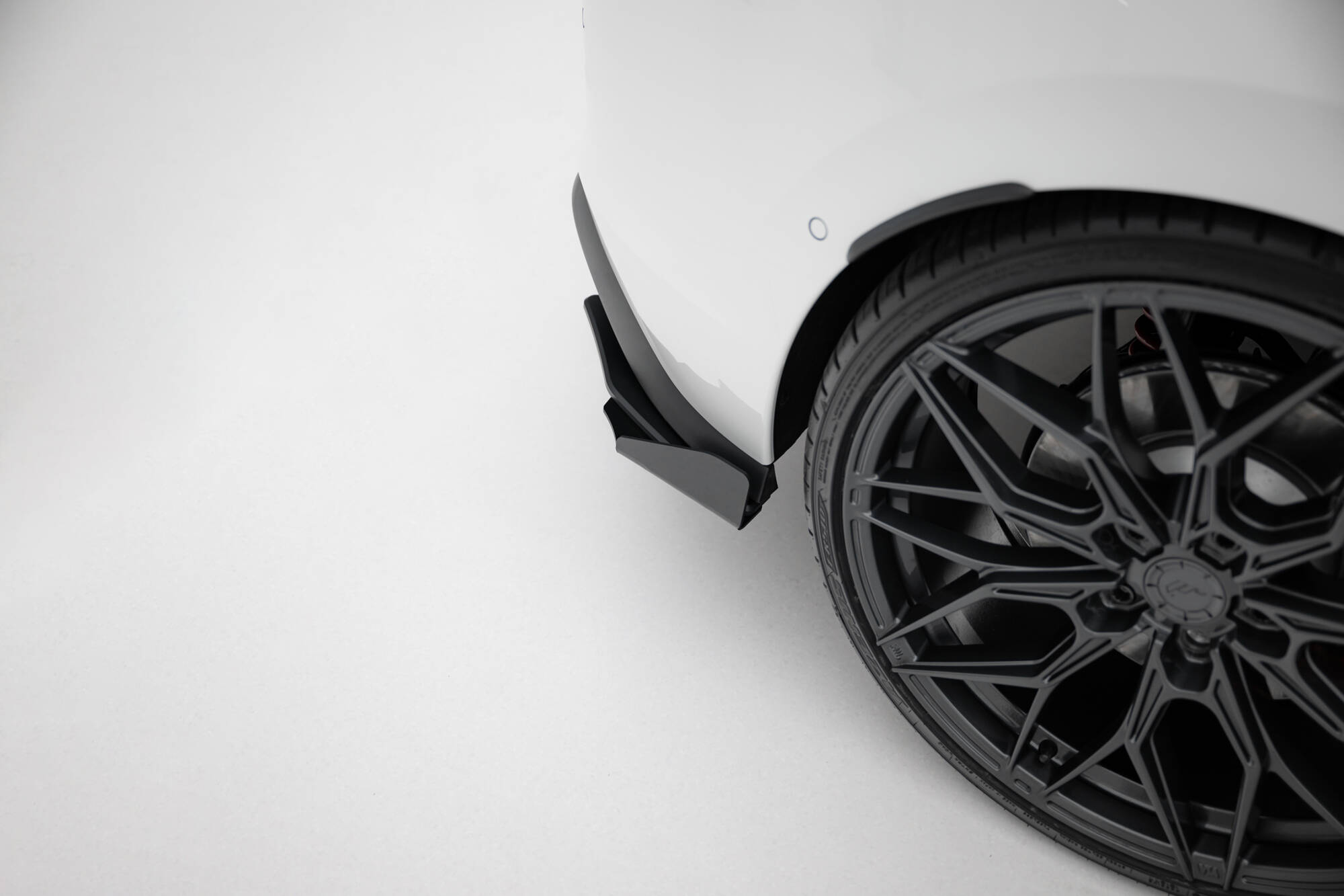 Street Pro Rear Side Splitters + Flaps Volkswagen Golf GTI / GTE / R-Line Mk8 - Image 7