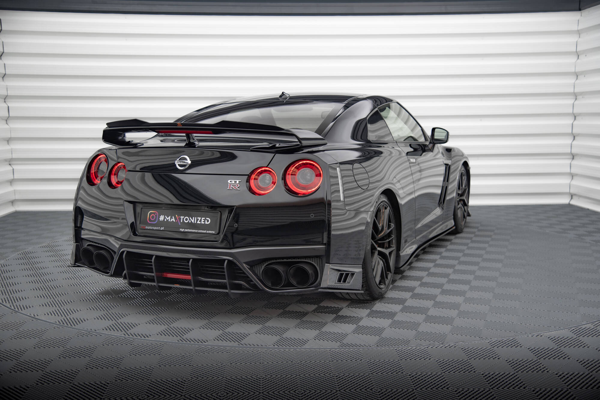 Street Pro Rear Side Splitters Nissan GTR R35 Facelift - Image 2