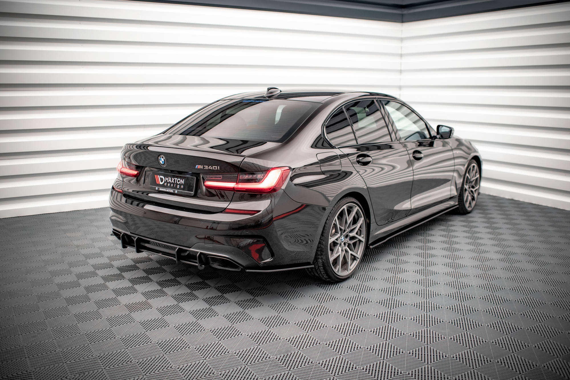 Street Pro Rear Side Splitters V.1 BMW M340i G20 / G21 - Image 2