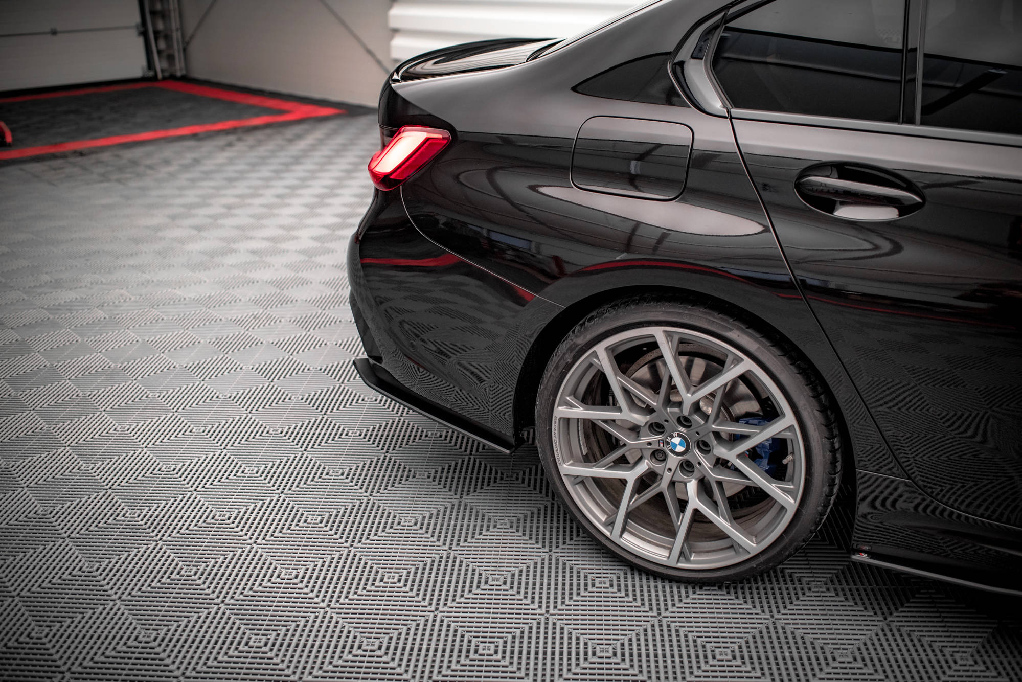 Street Pro Rear Side Splitters V.1 BMW M340i G20 / G21 - Image 3