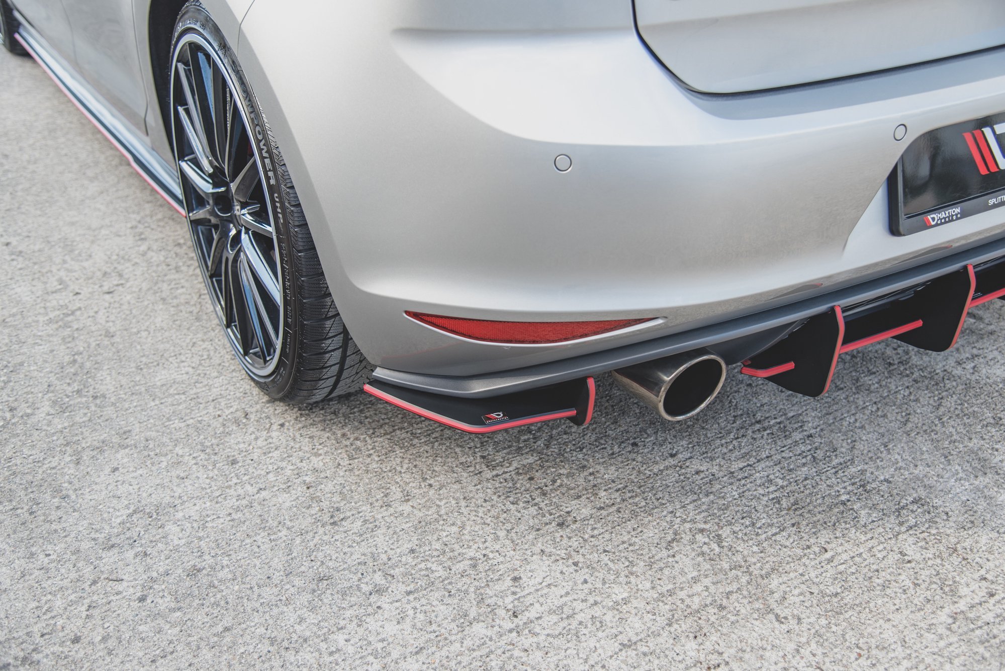 Street Pro Rear Side Splitters V.1 VW Golf 7 GTI - Image 11