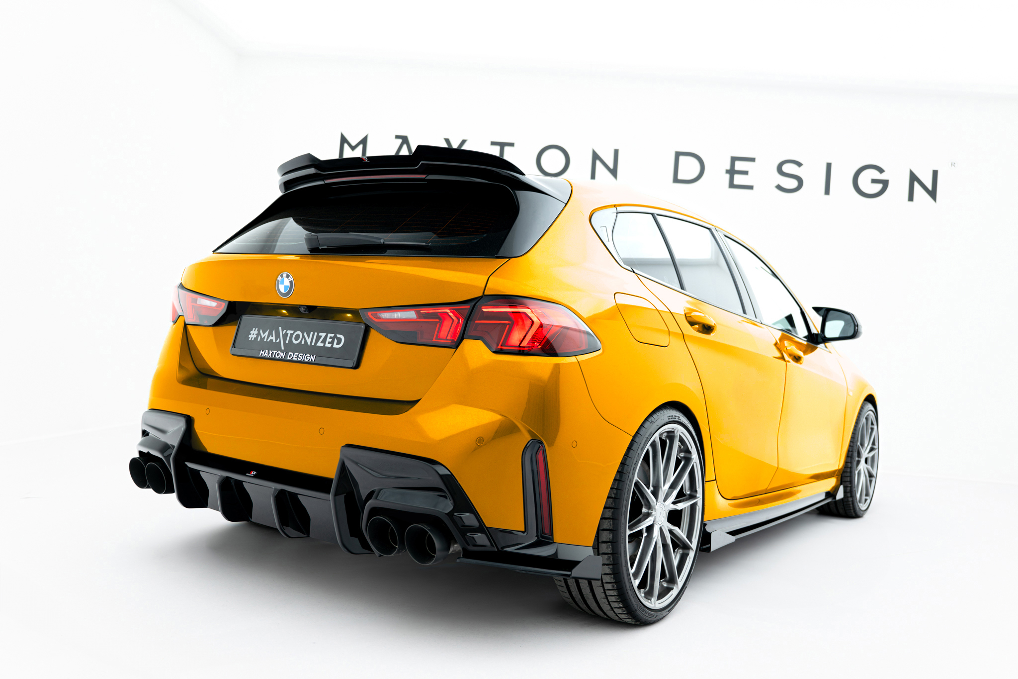 Street Pro Rear Side Splitters V.2 + Flaps BMW 1 M-Pack F70