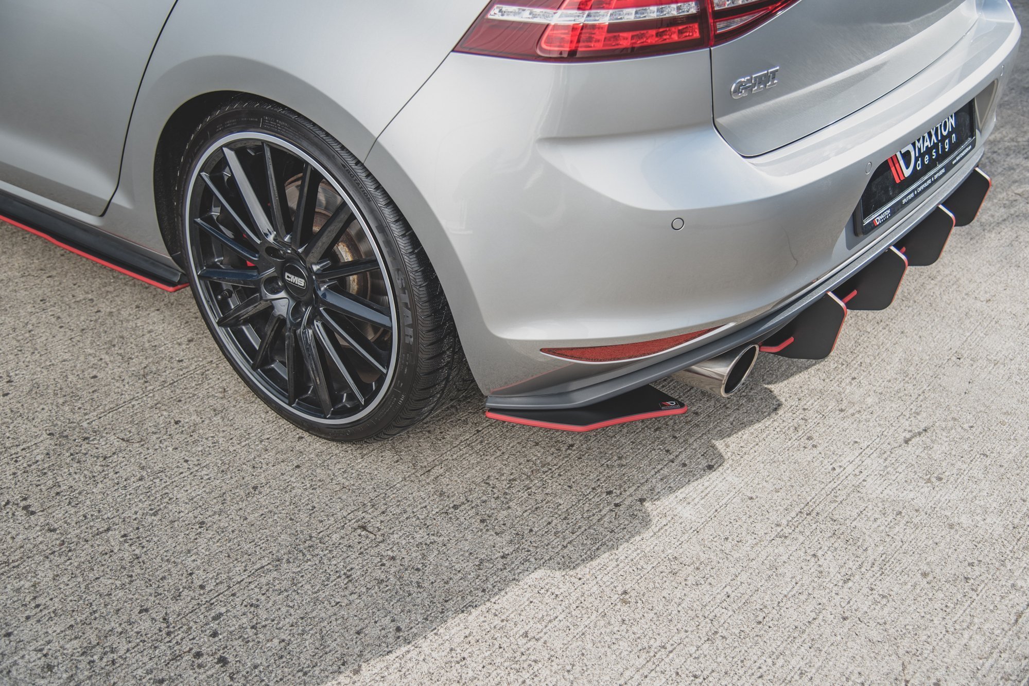Street Pro Rear Side Splitters V.2 VW Golf 7 GTI - Image 8
