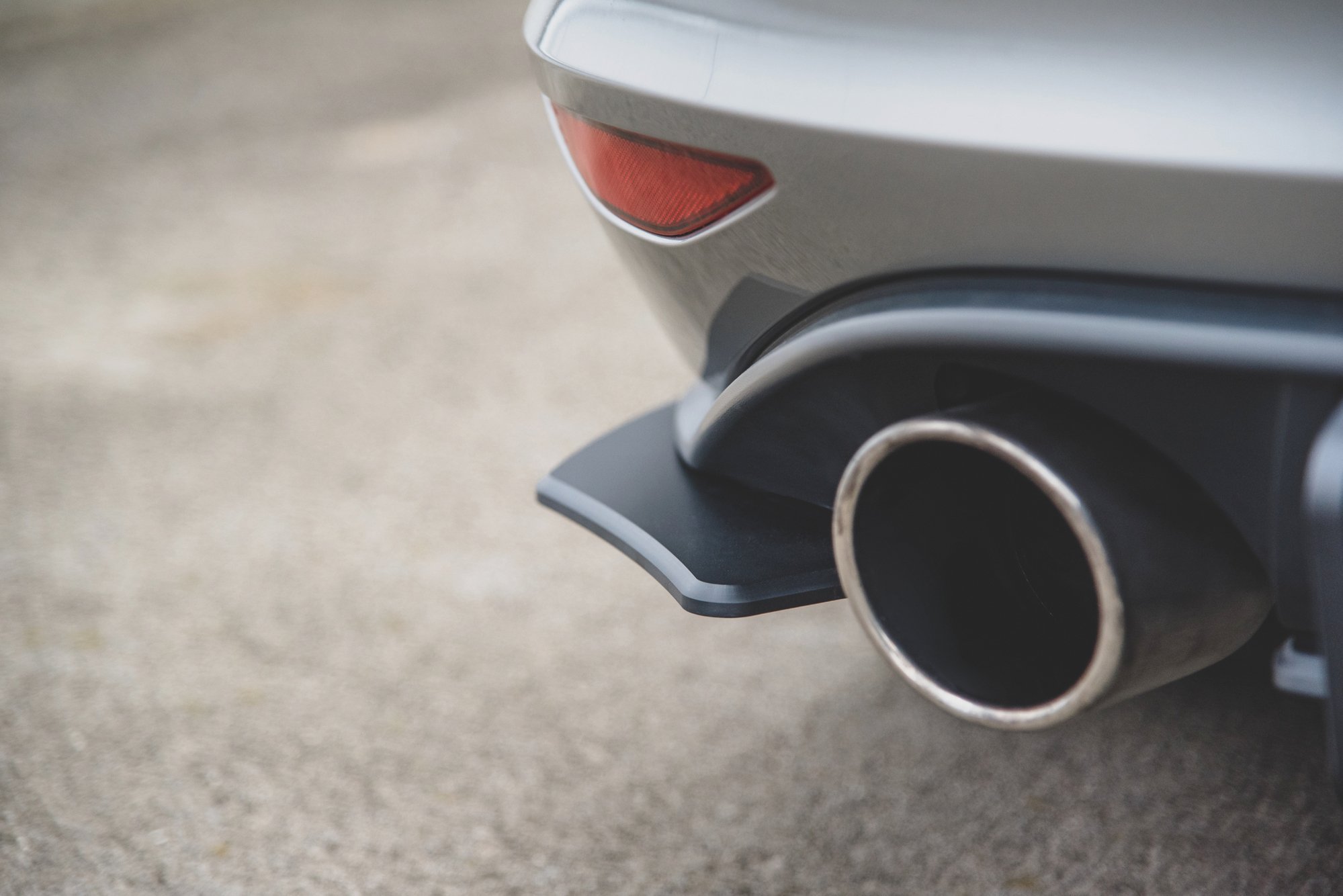Street Pro Rear Side Splitters V.2 VW Golf 7 GTI - Image 4