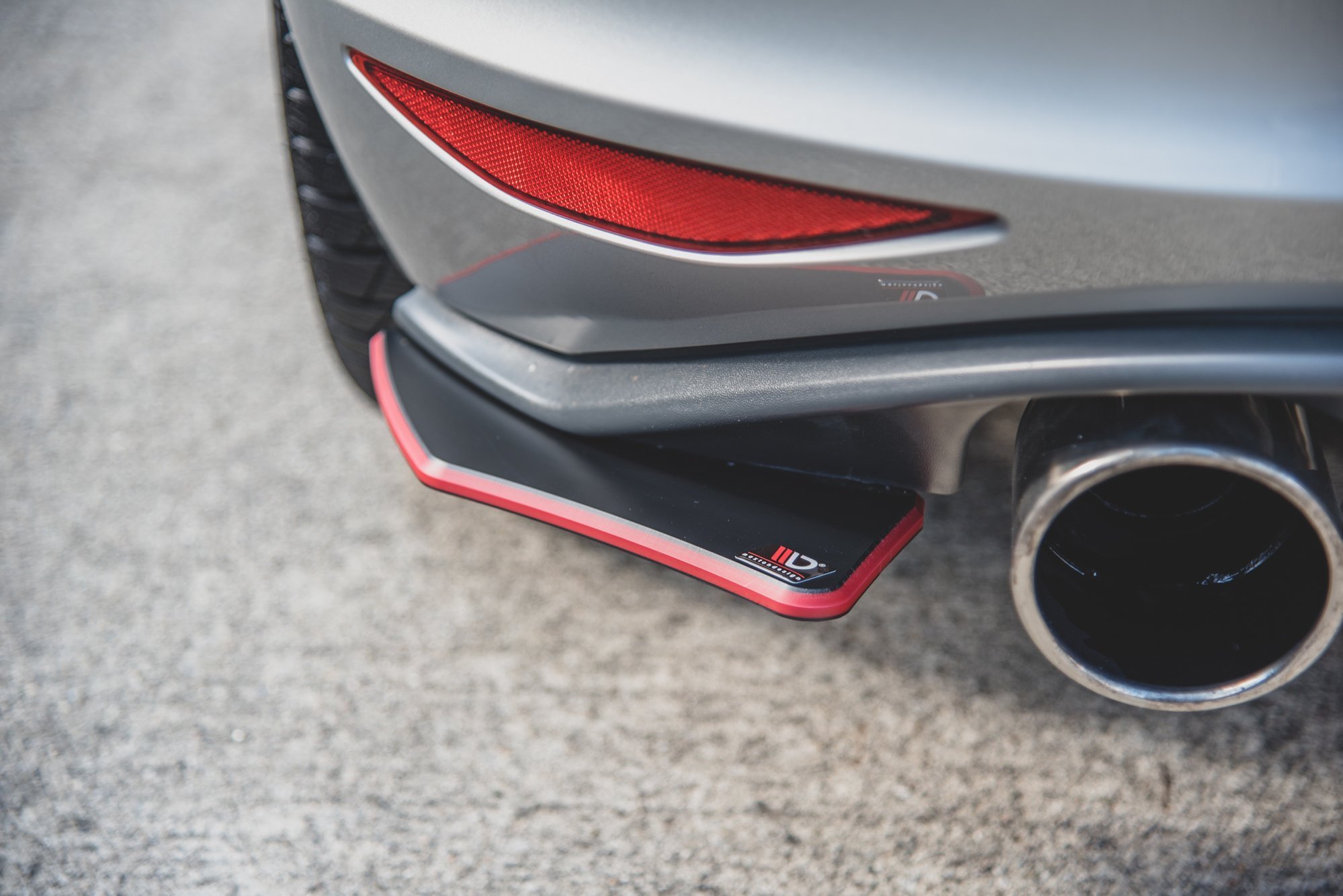 Street Pro Rear Side Splitters V.2 VW Golf 7 GTI - Image 9