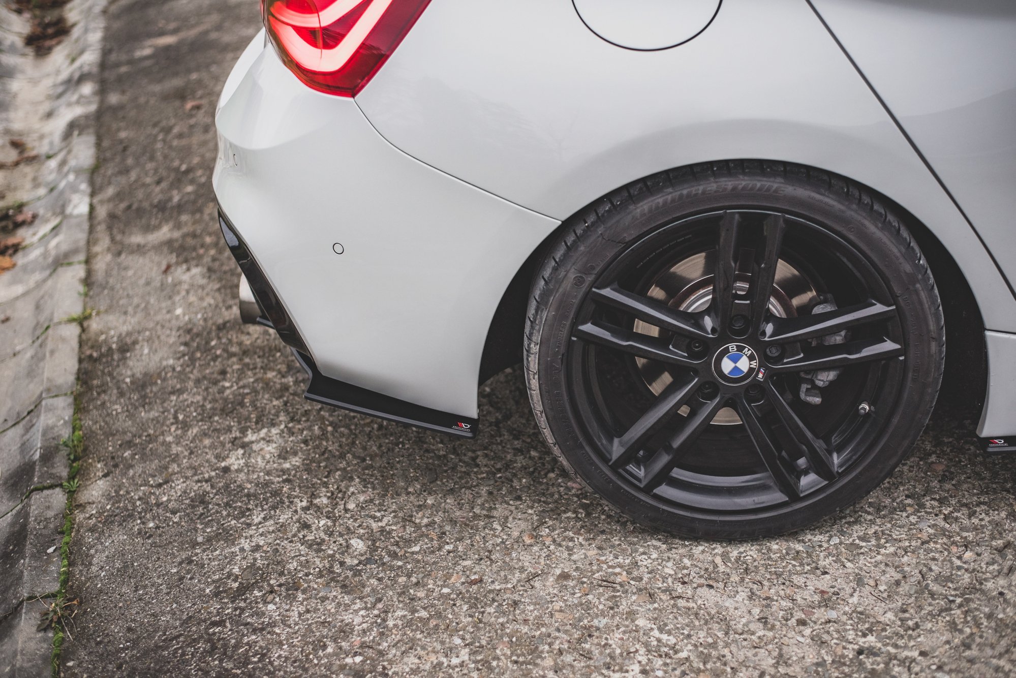 Street Pro Rear Side Splitters V.3 for BMW 1 F20 M140i - Image 2