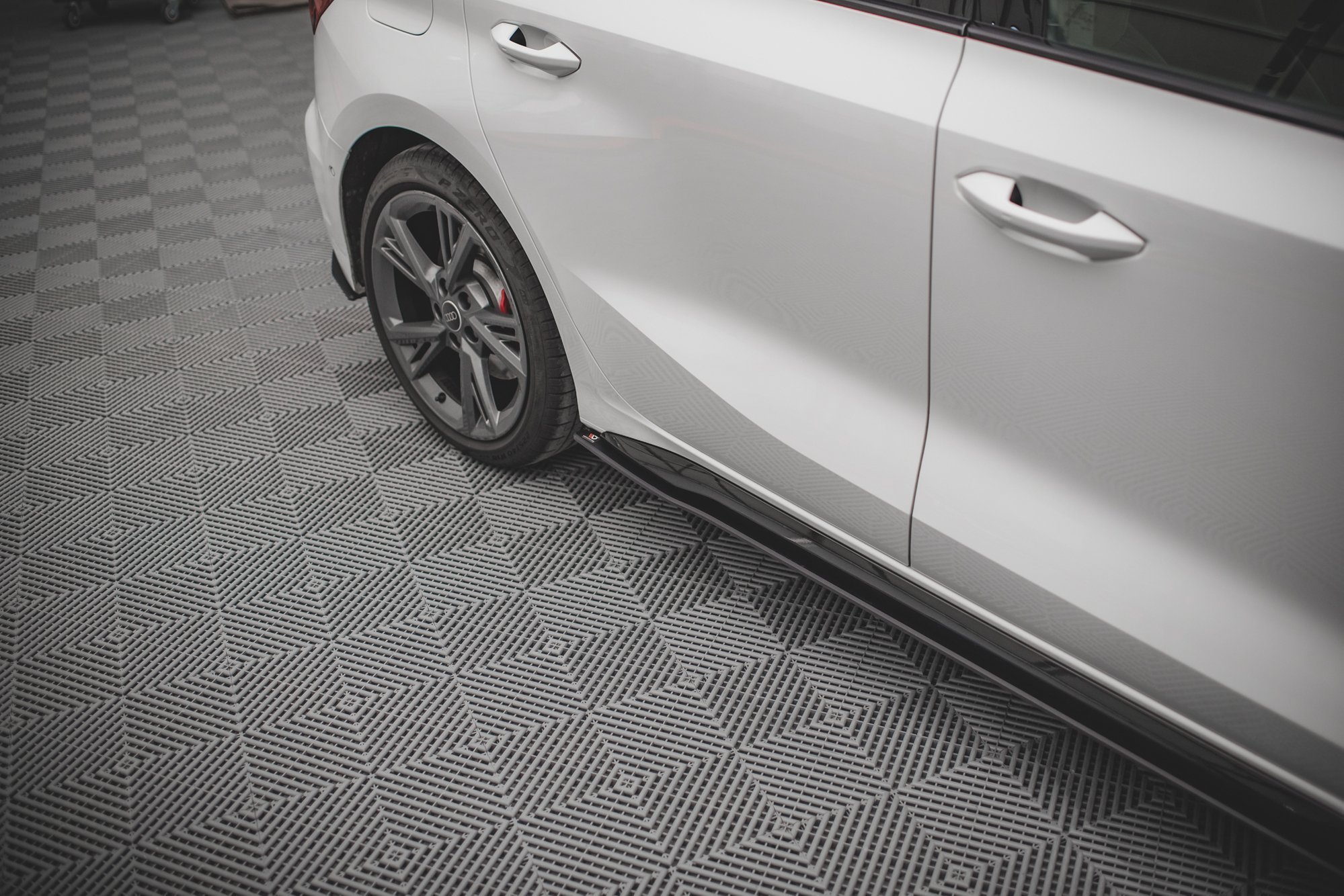 Street Pro Side Skirts Diffusers Audi S3 / A3 S-Line 8Y / 8Y Facelift - Image 2