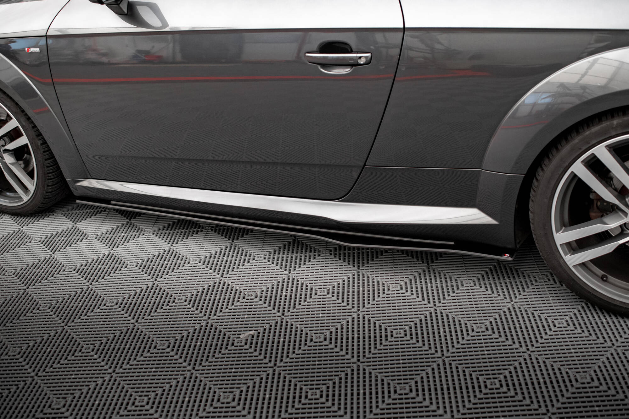Street Pro Side Skirts Diffusers Audi TT S / S-Line 8S - Image 3