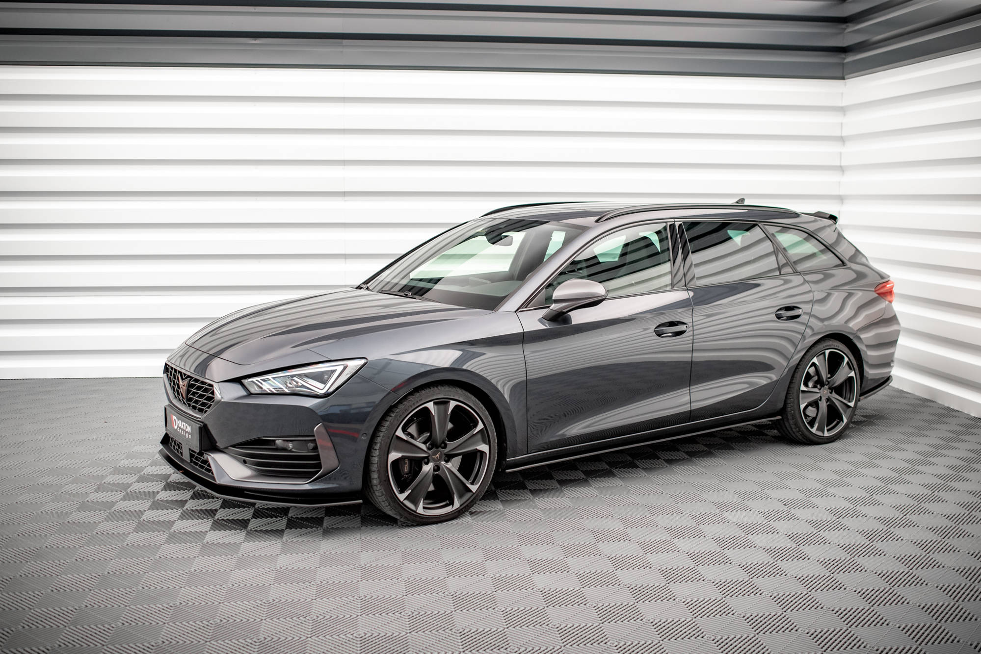 Street Pro Side Skirts Diffusers Cupra Leon ST / Hatchback Mk1 / Mk1 Facelift - Image 2
