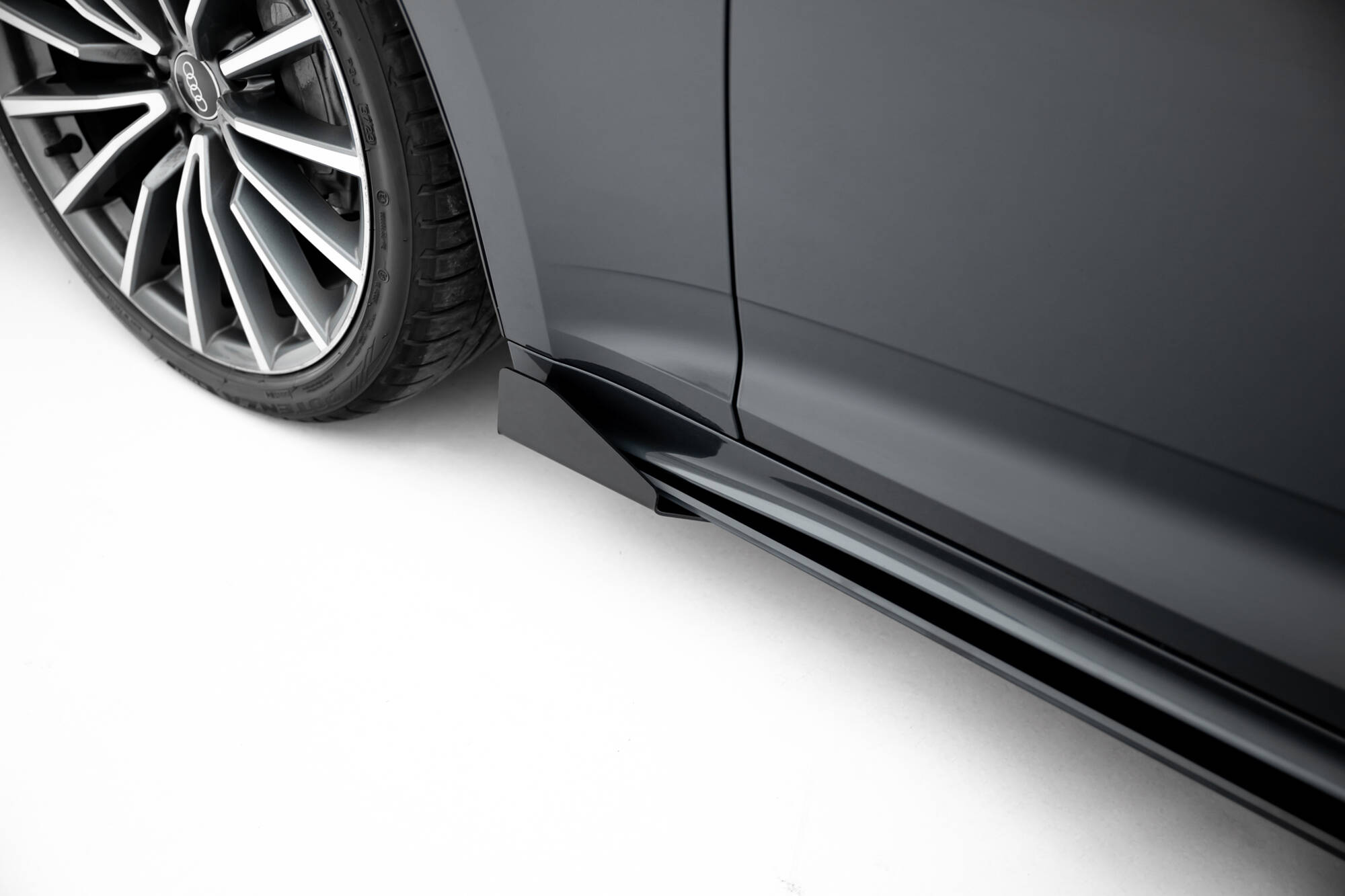 Street Pro Side Skirts Diffusers + Flaps Audi A5 Sportback F5 Facelift - Image 5